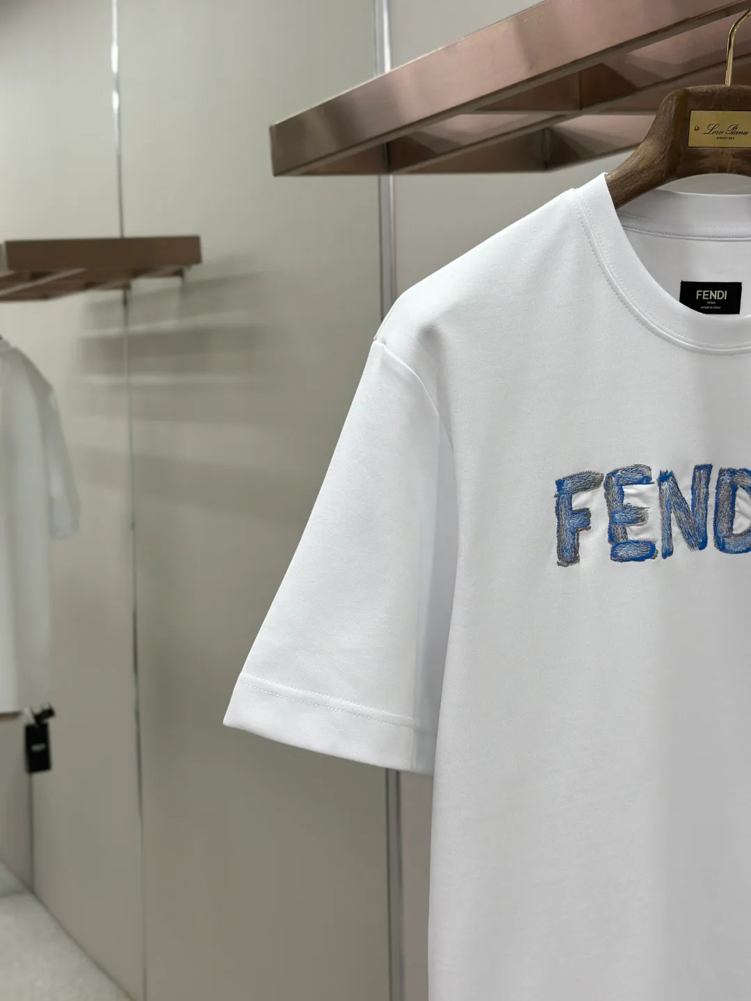 Women's T-Shirts FENDI 18191003