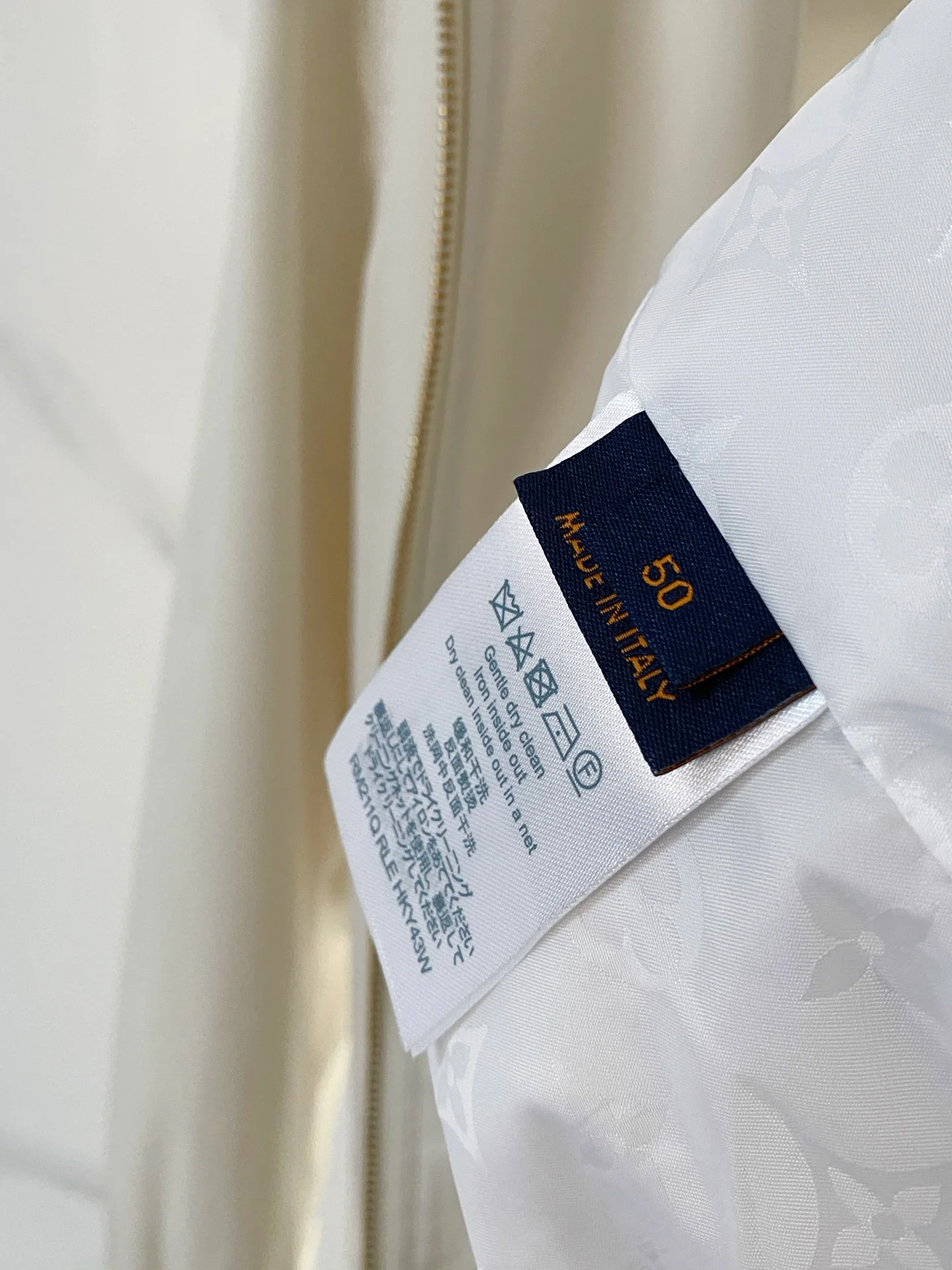 Куртки И Пуховики Мужские Louis Vuitton 18596204