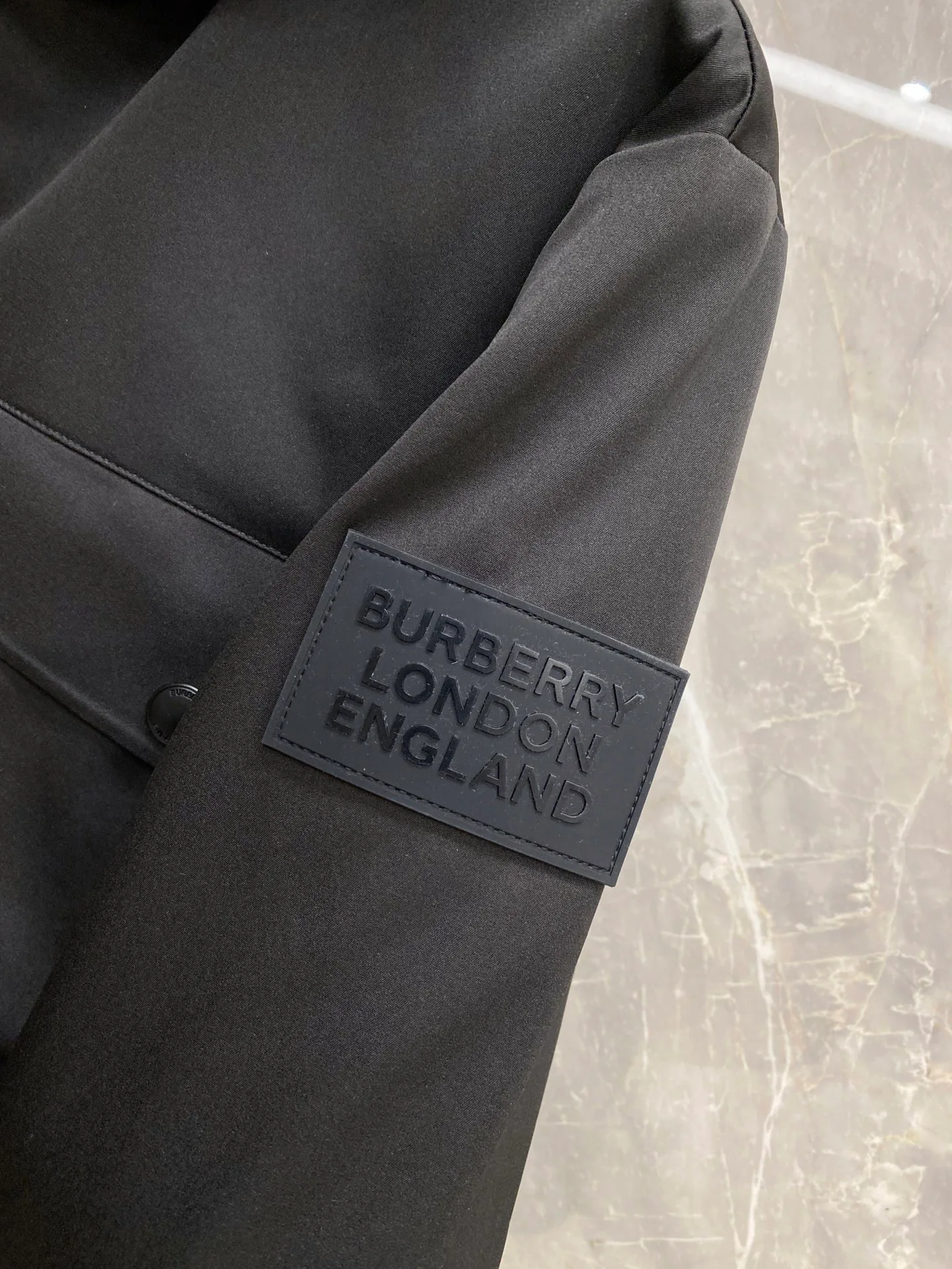 Men's Jackets And Down Jackets MONCLER 18348640