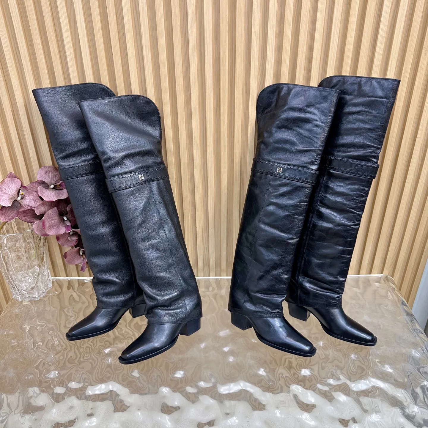 Women's Boots FENDI 18235460