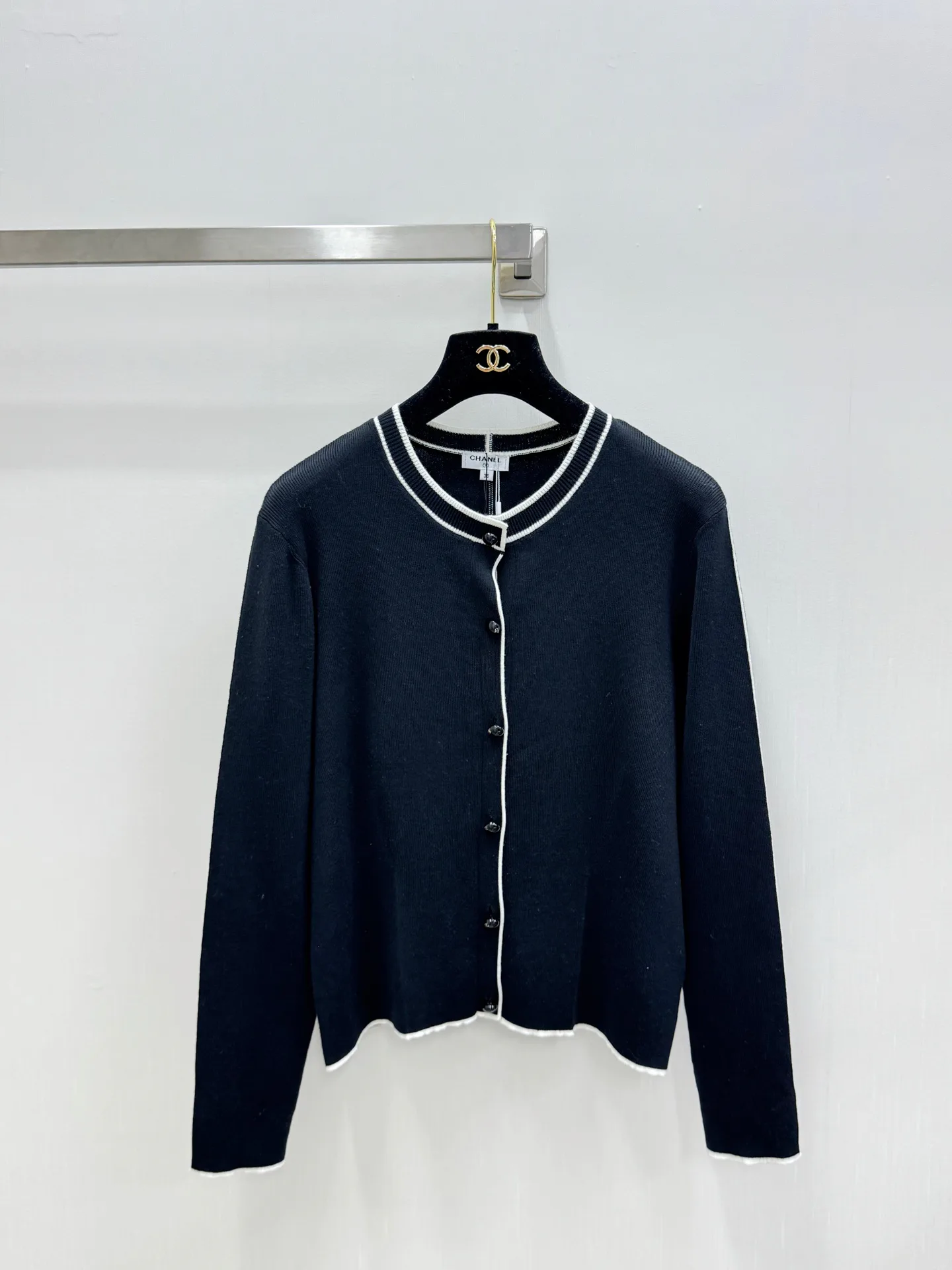 Women's Jumpers And Sweaters CHANEL 17953905