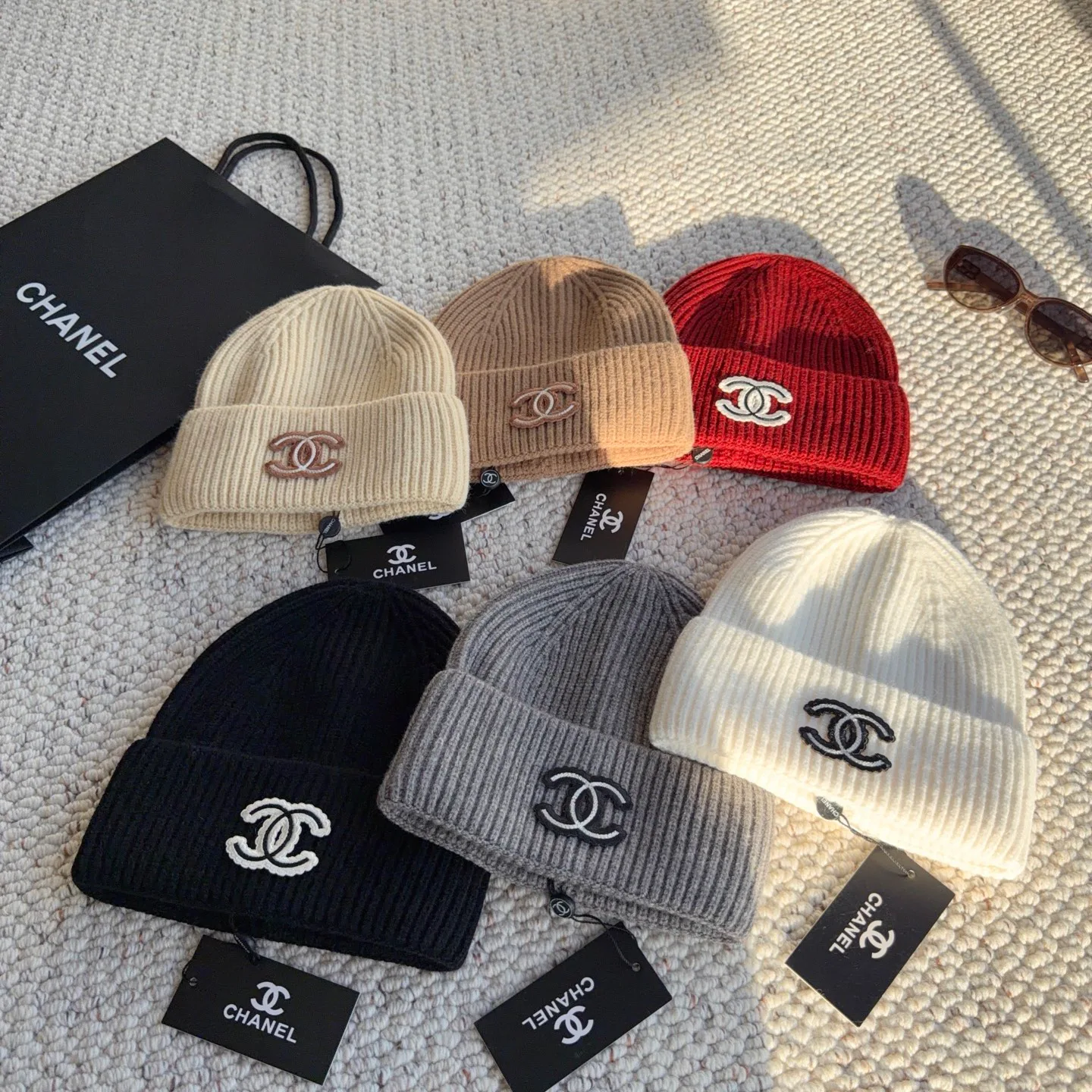 Hats CHANEL 18450123