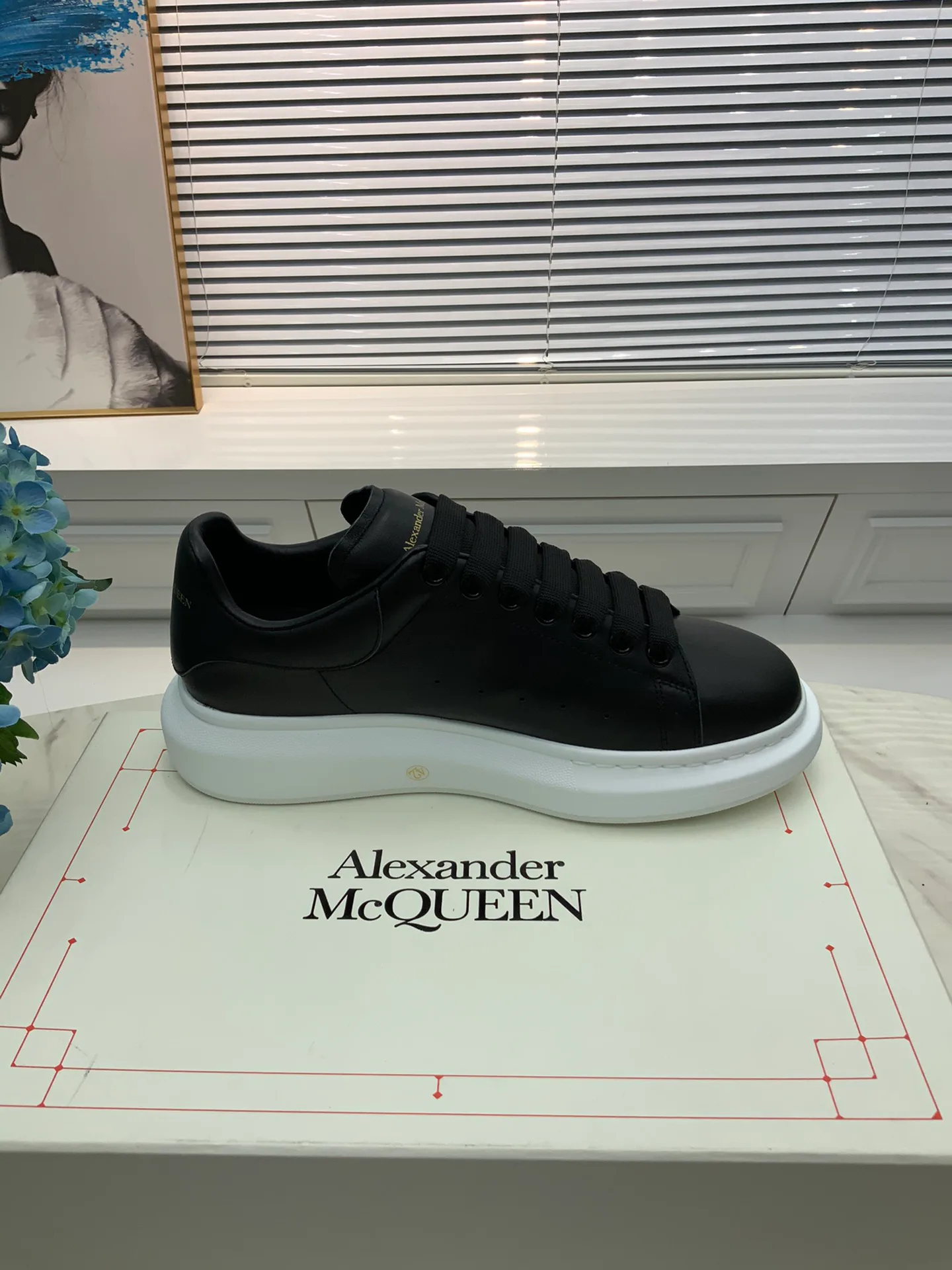 Women's Sneakers ALEXANDER MCQUEEN 18373673