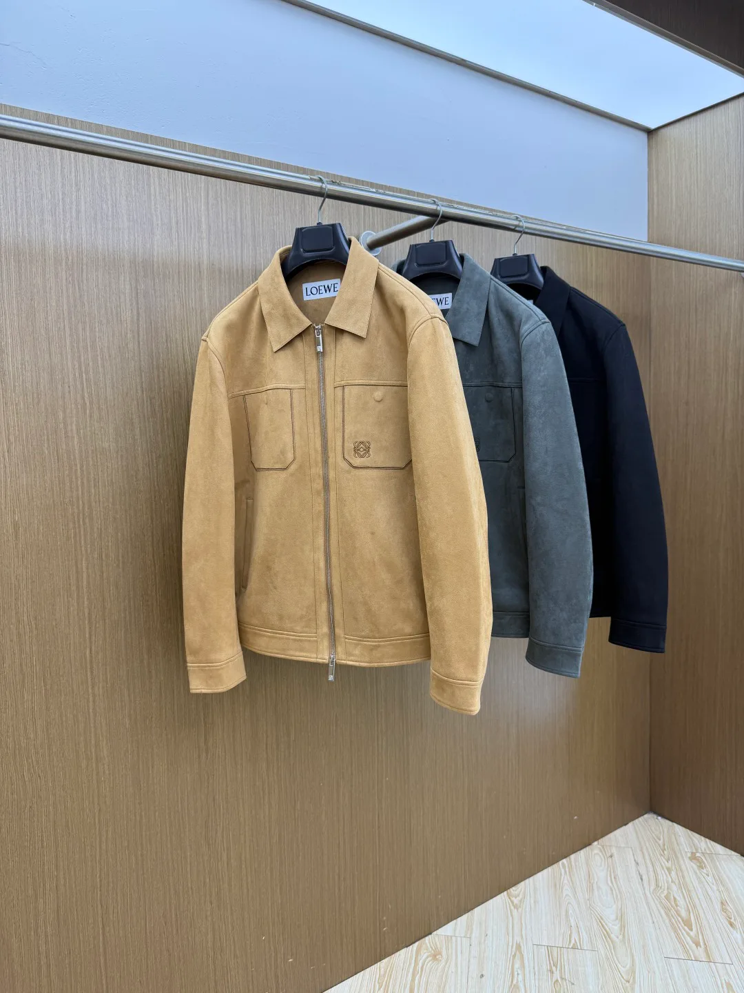 Men's Jackets And Down Jackets LOEWE 18194600