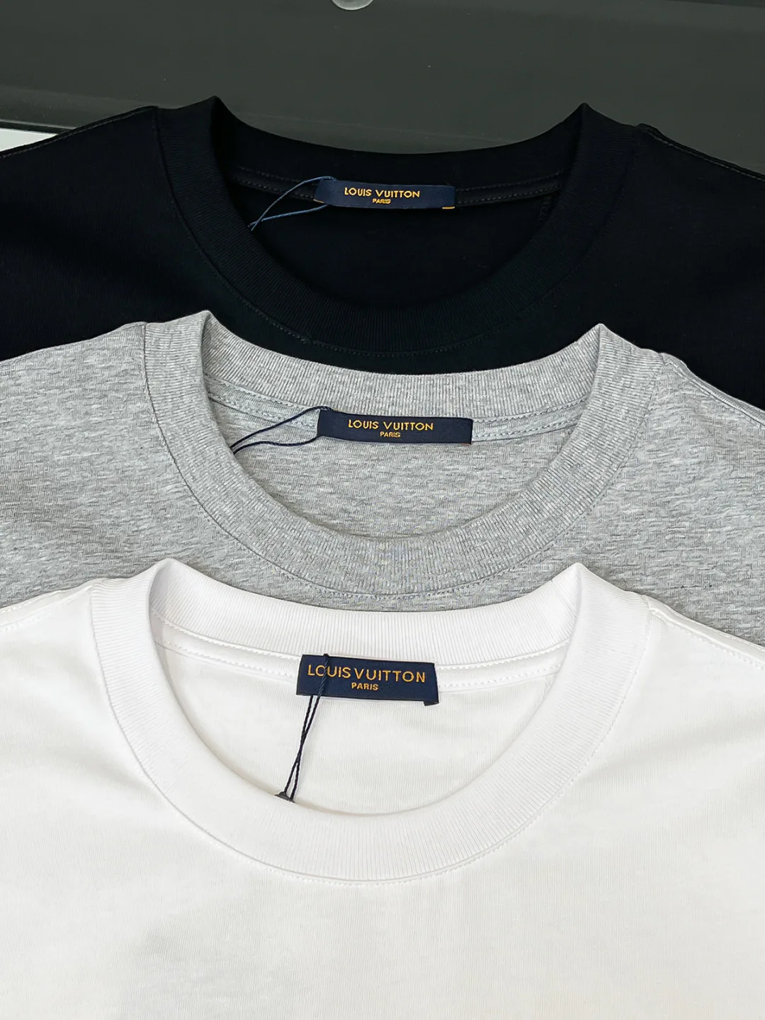 Men's T-Shirts LOUIS VUITTON 18499479