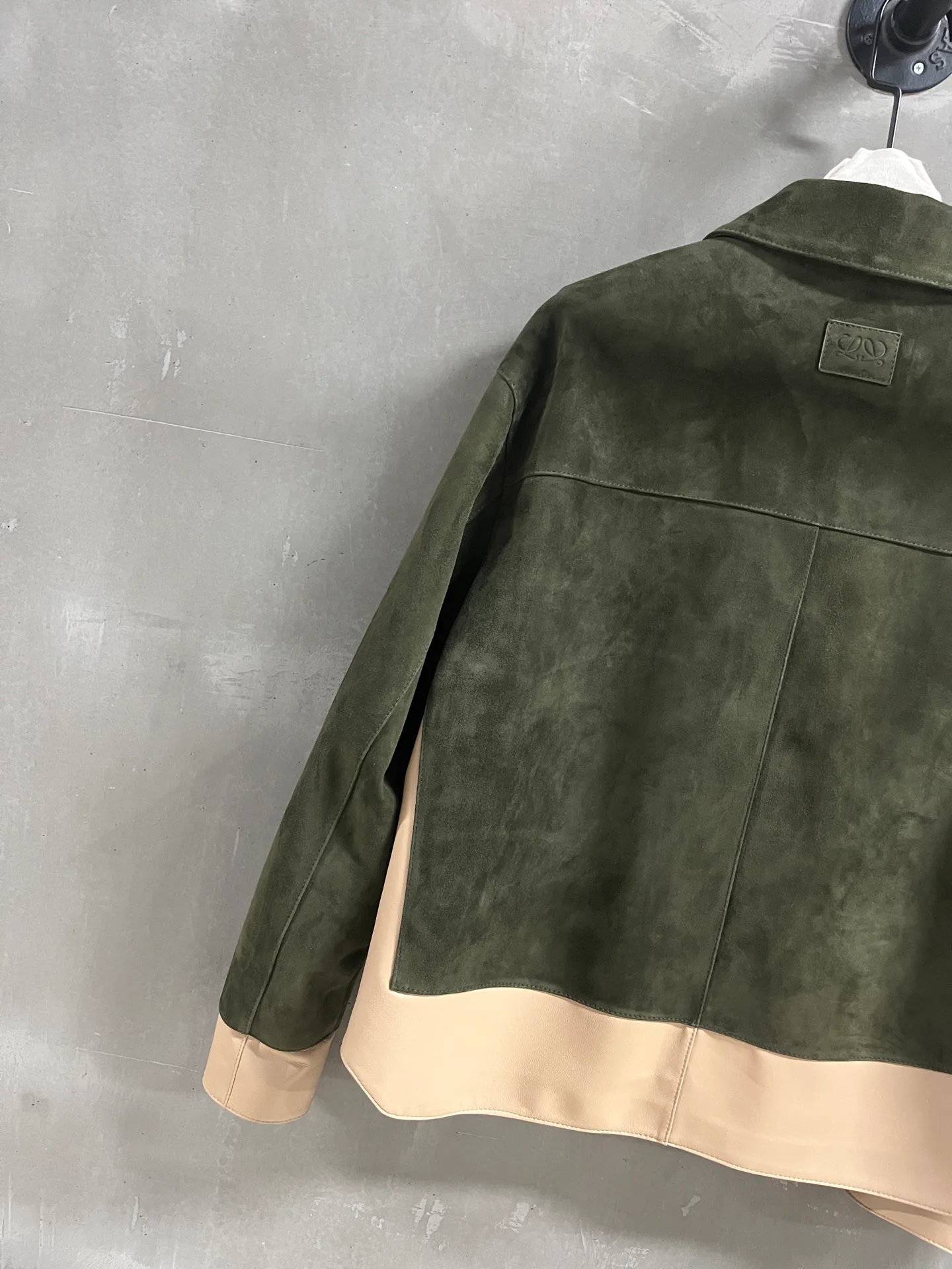 Women's Leather Jackets And Sheepskin Coats LOEWE 18172879