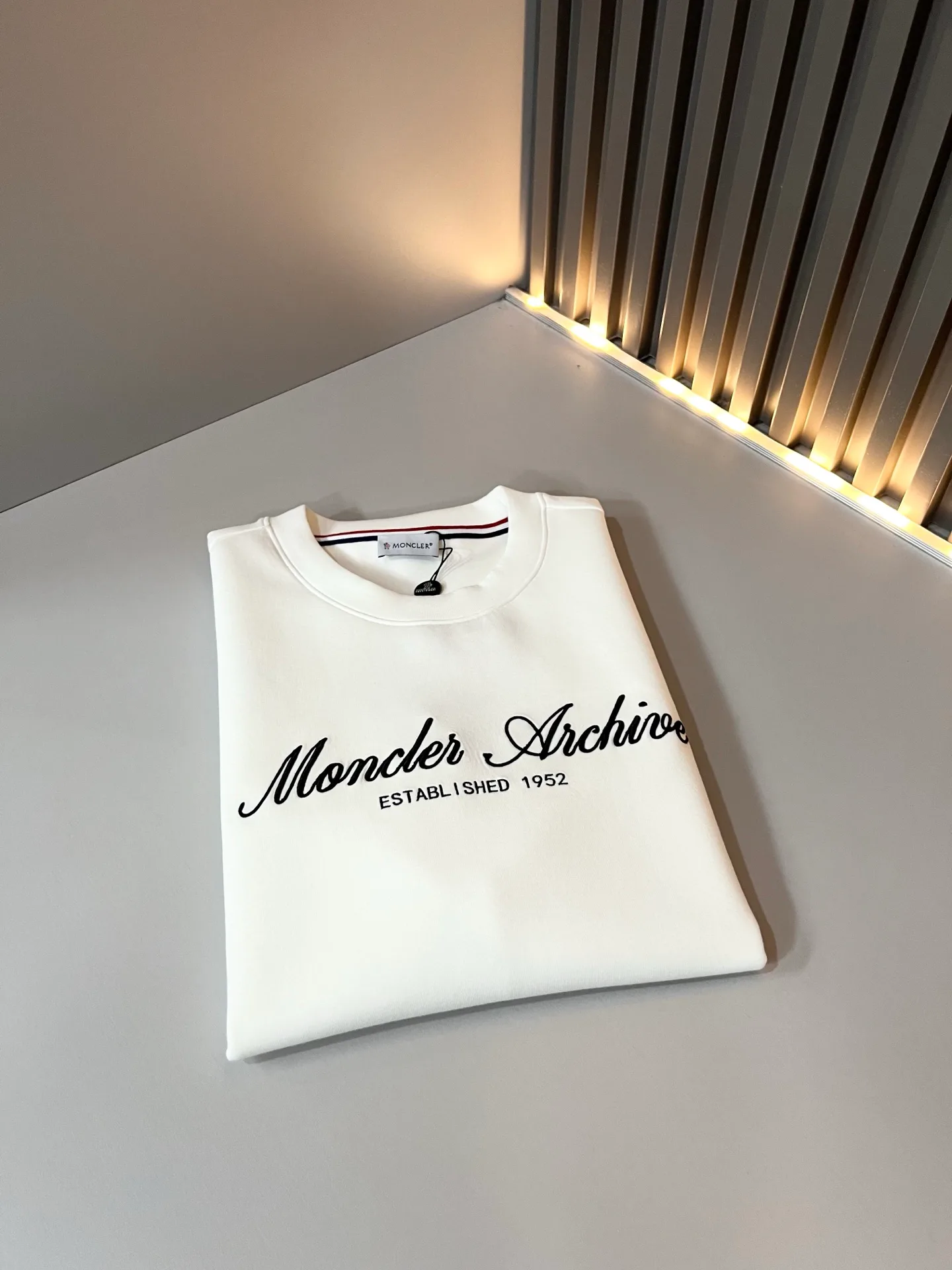 Men's T-Shirts MONCLER 18081256