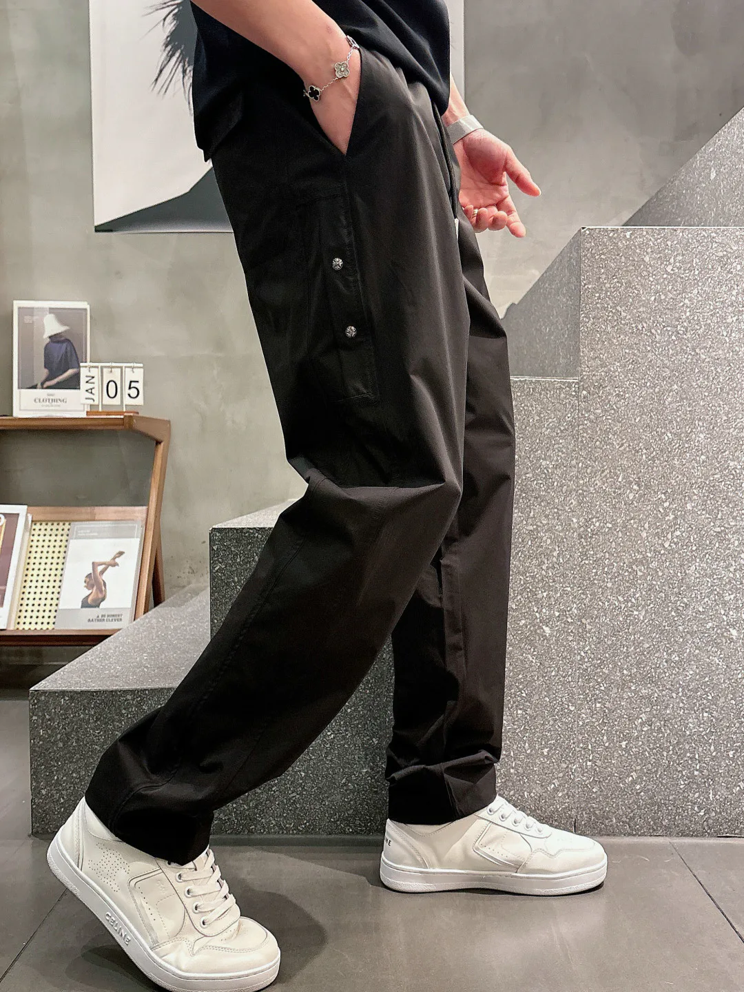 Men's Trousers CHROME HEARTS 18097693