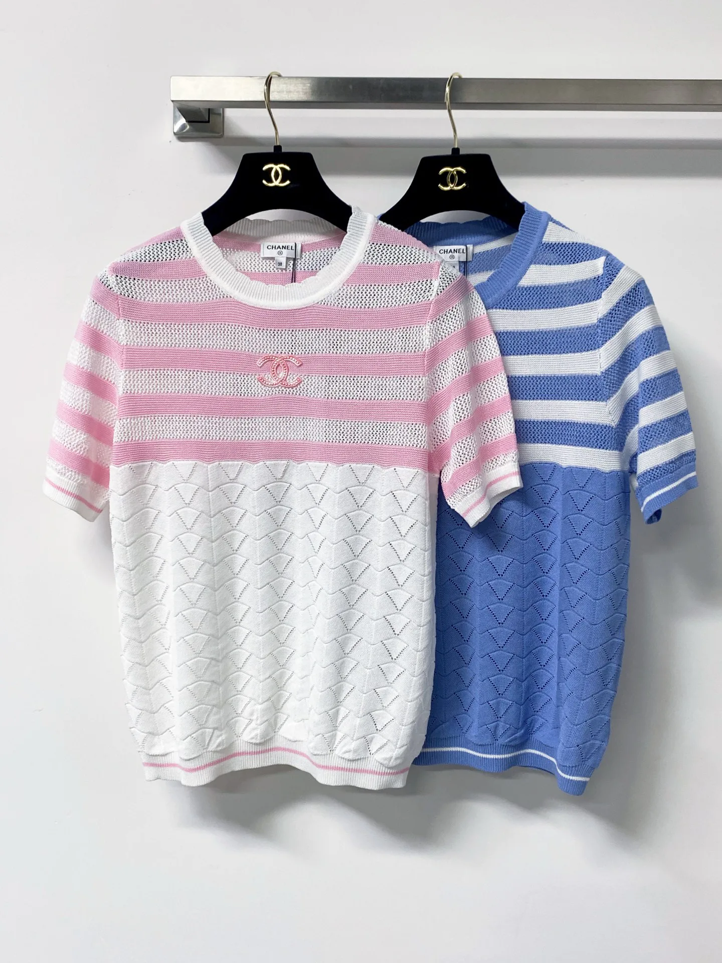 Women's T-Shirts CHANEL 17523724