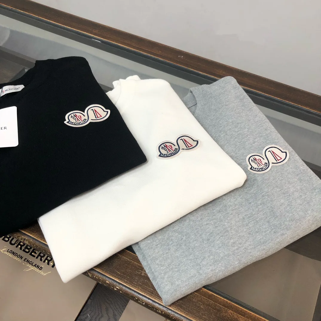 Men's Jumpers And Sweaters MONCLER 18002334