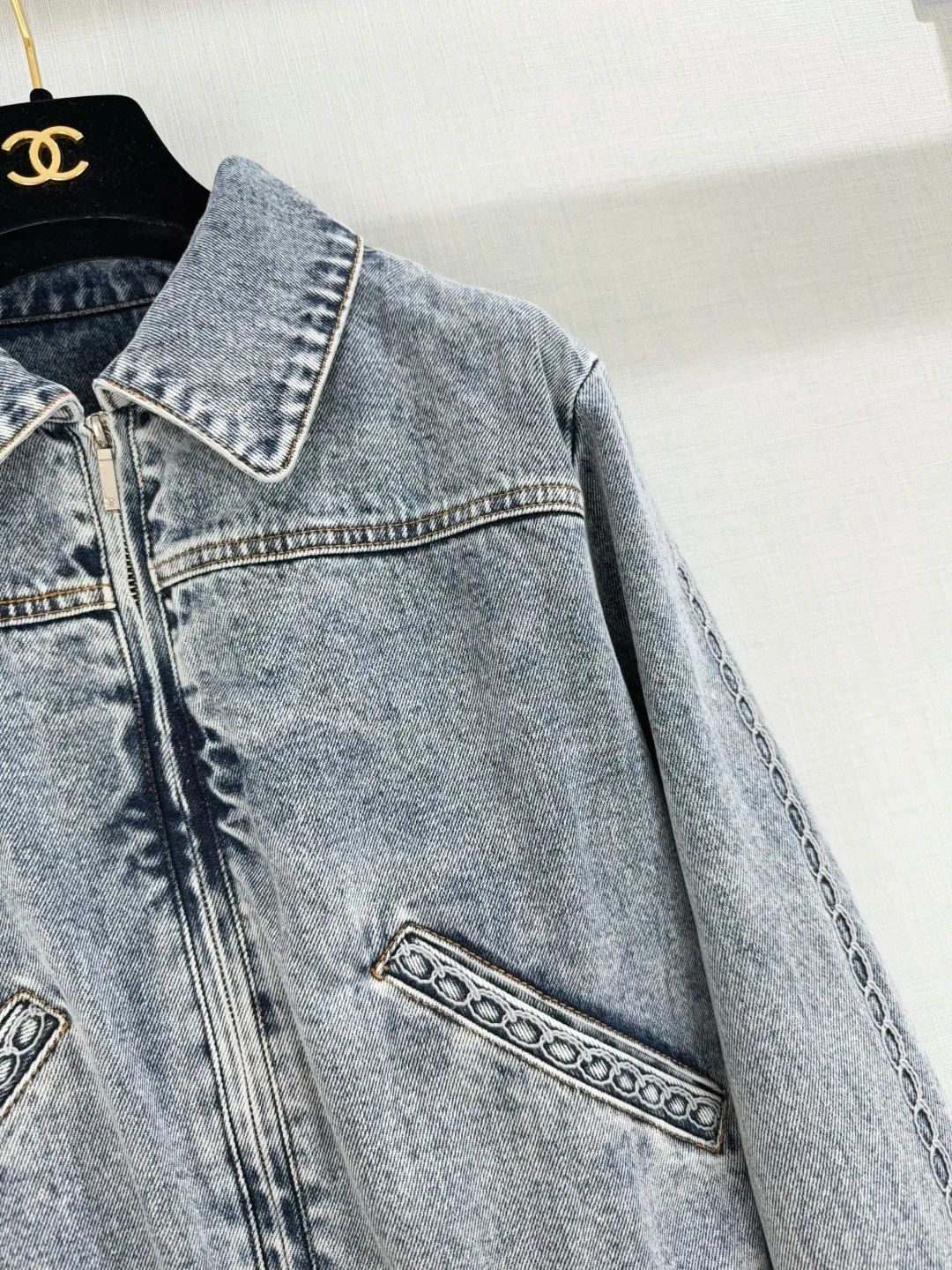 Women's Jackets And Down Jackets CHANEL 16887012