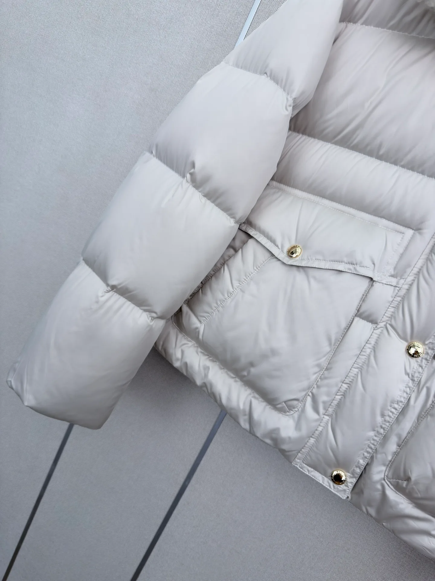 Women's Jackets And Down Jackets MIU MIU 18185758