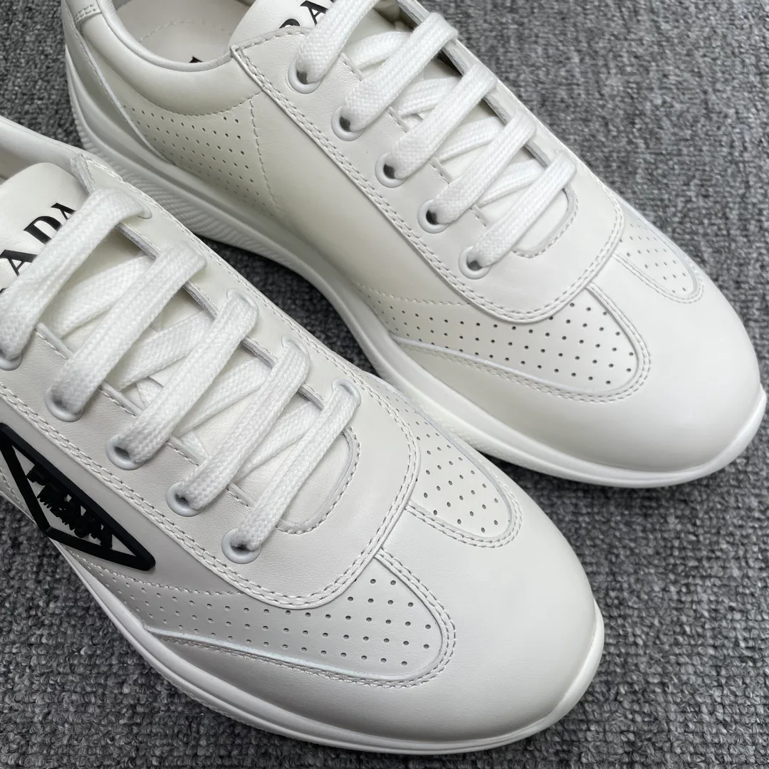 Men's Sneakers PRADA 18076358
