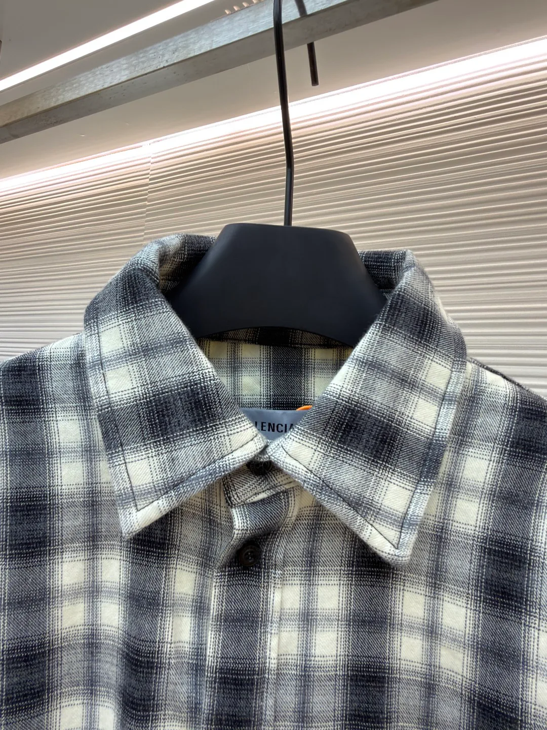 Men's Shirts BALENCIAGA 18359695