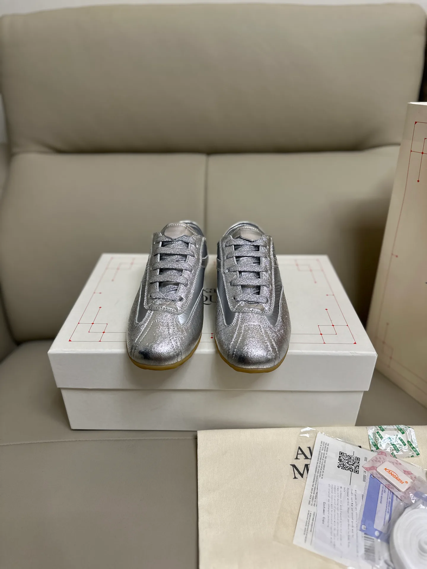 Кроссовки Женские Alexander Mcqueen 18616726