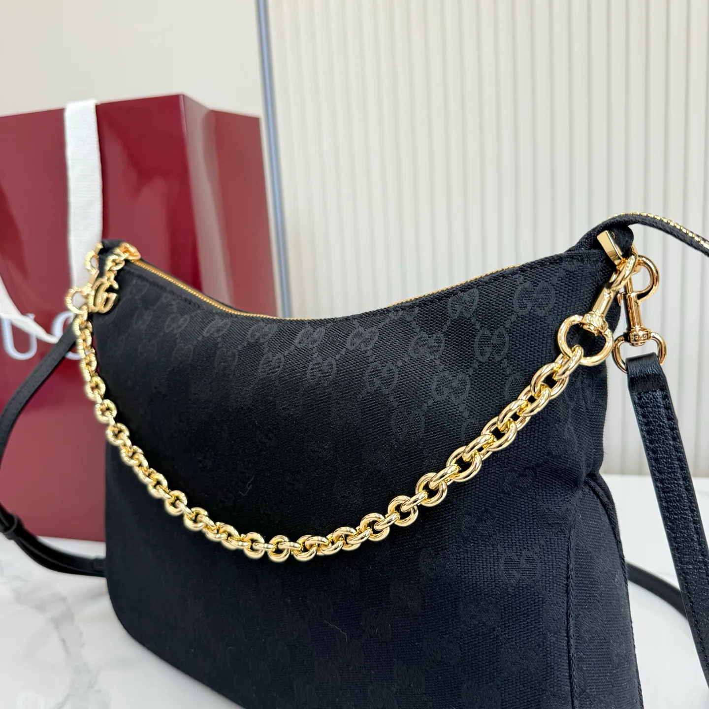 Women's Classic Handbags GUCCI 17872508