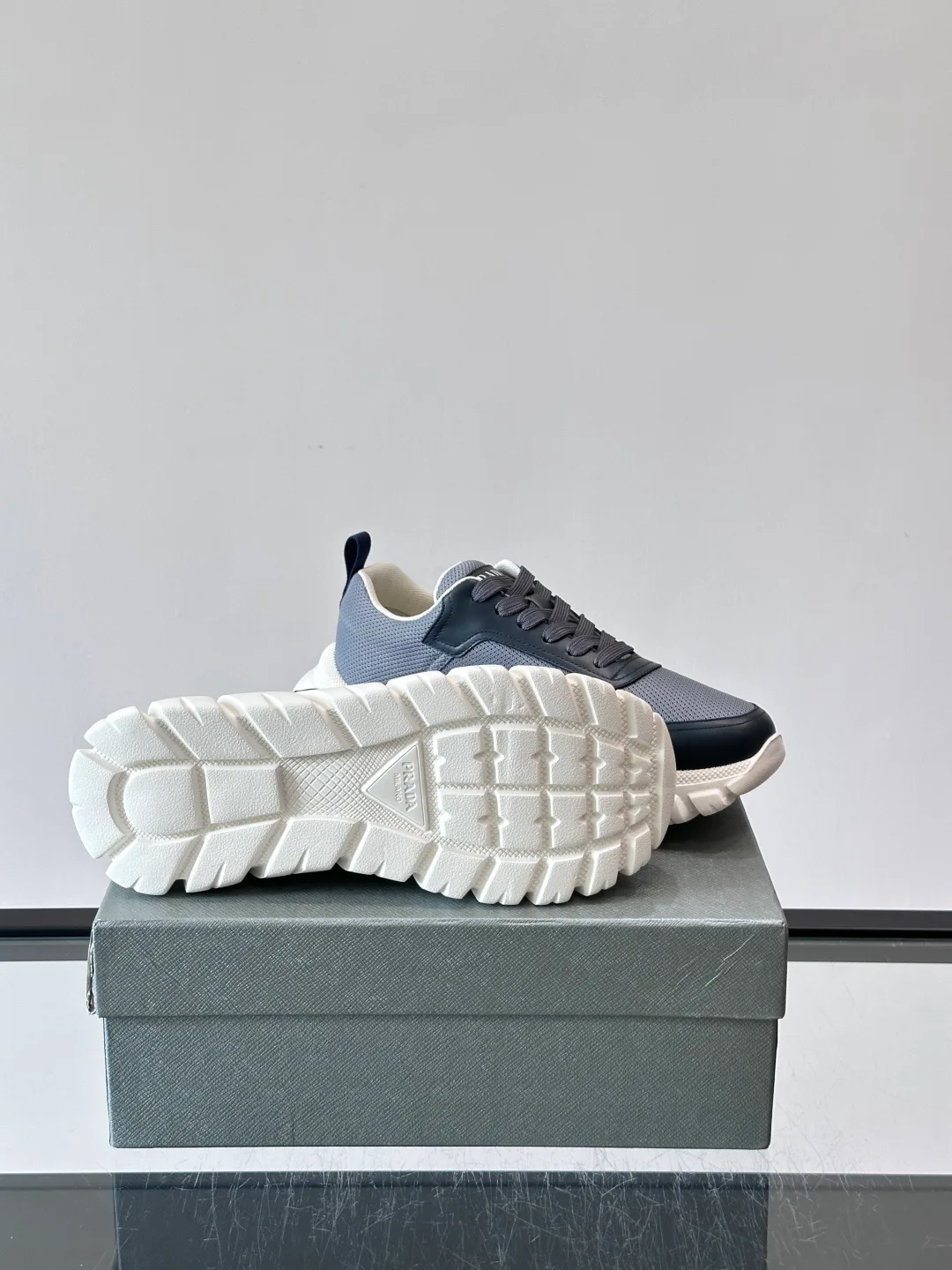 Men's Sneakers PRADA 17354133