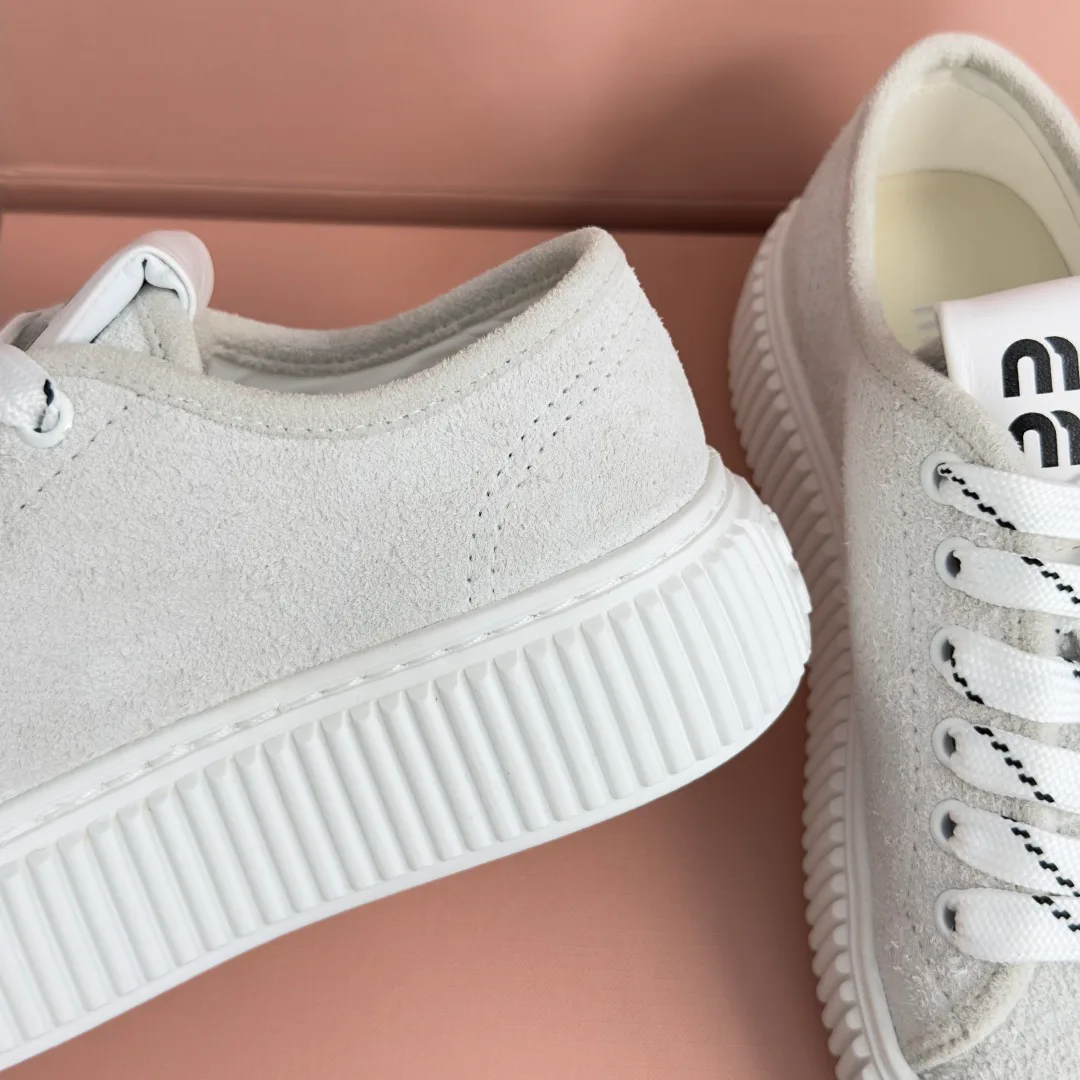 Women's Sneakers MIU MIU 17950572