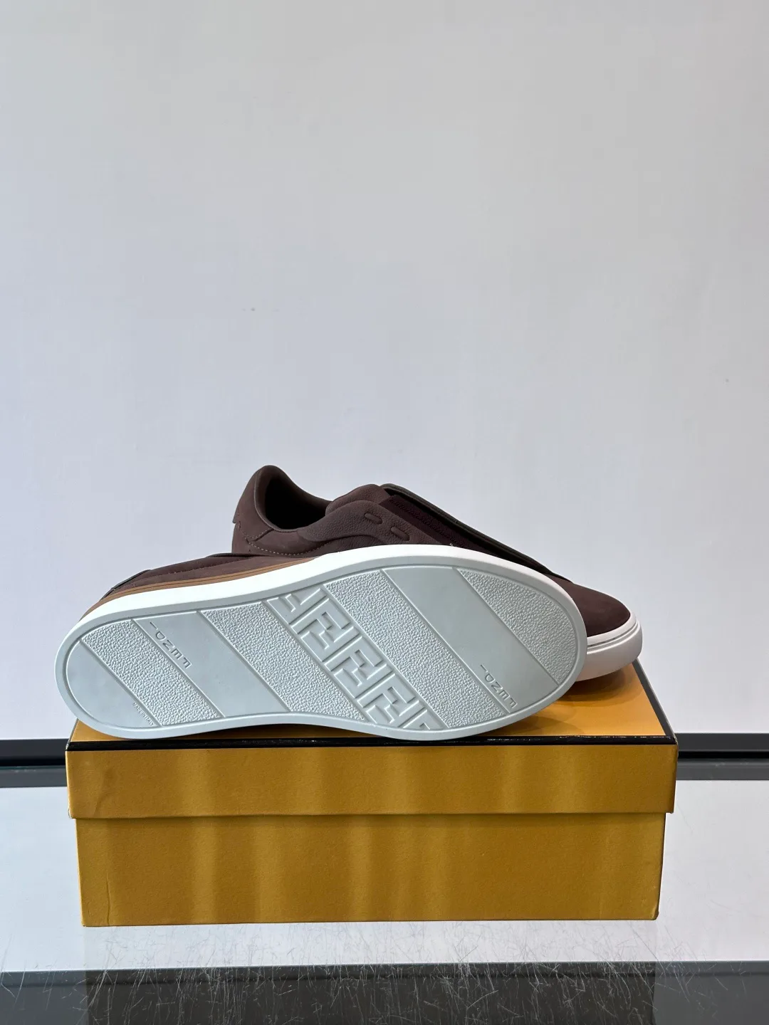 Men's Sneakers FENDI 17466860