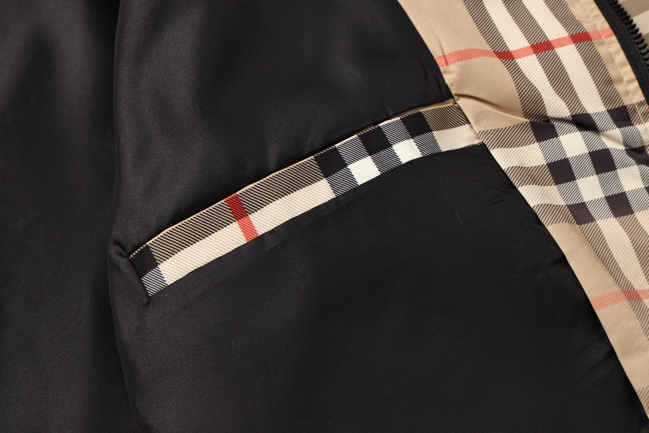 Men's Jackets And Down Jackets BURBERRY 18033024