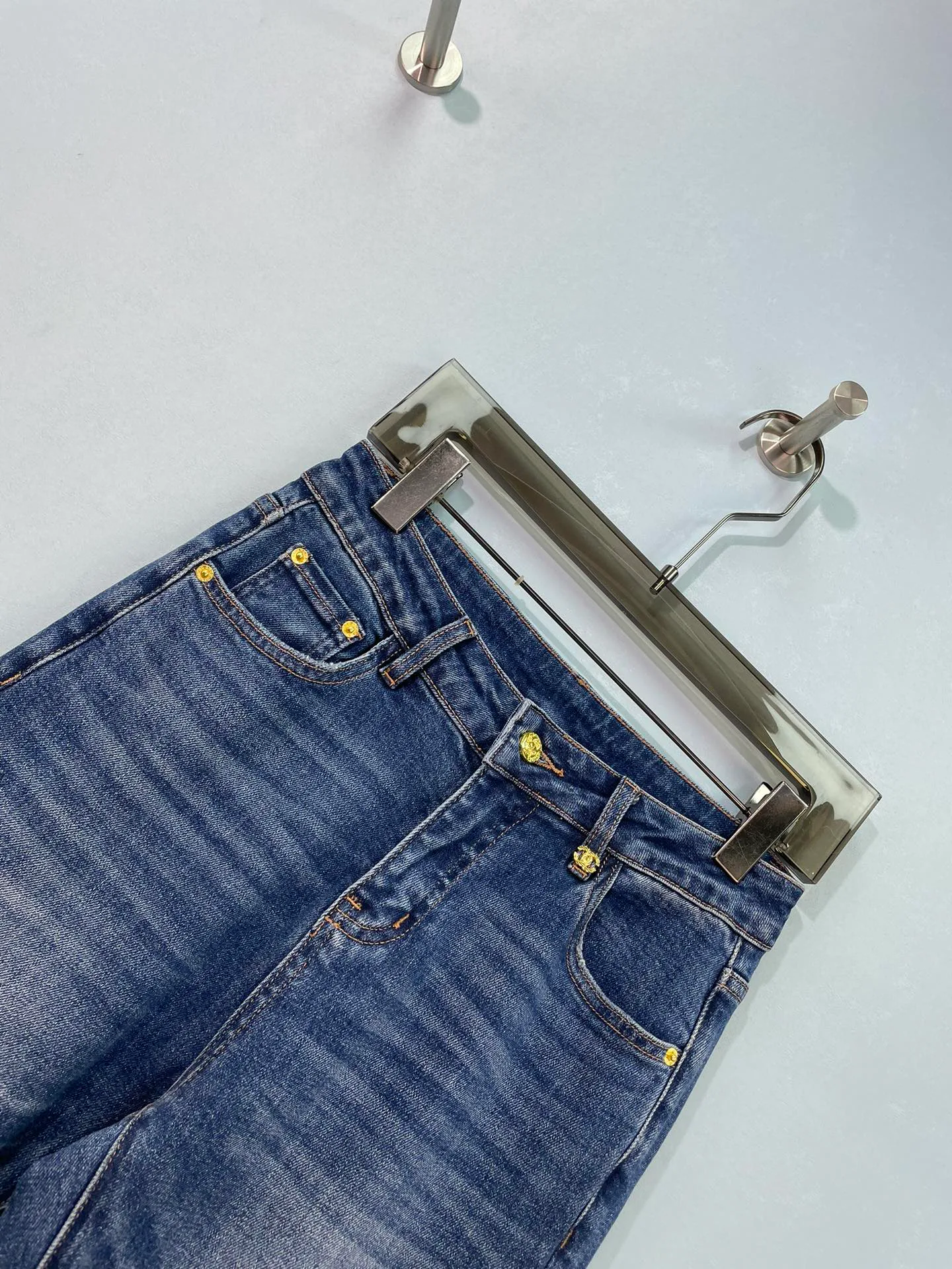 Women's Jeans CHANEL 18359237