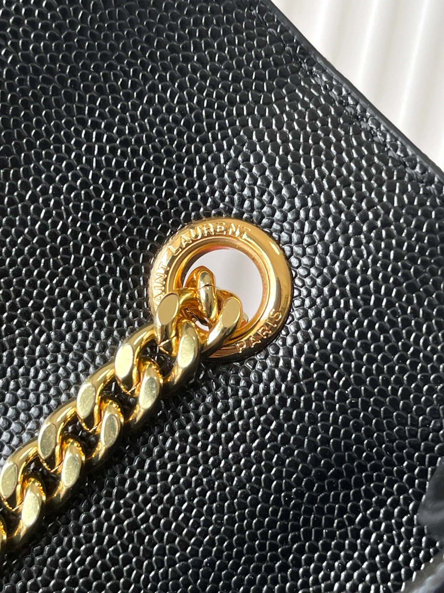 Классические Сумки Женские Saint Laurent 18610973