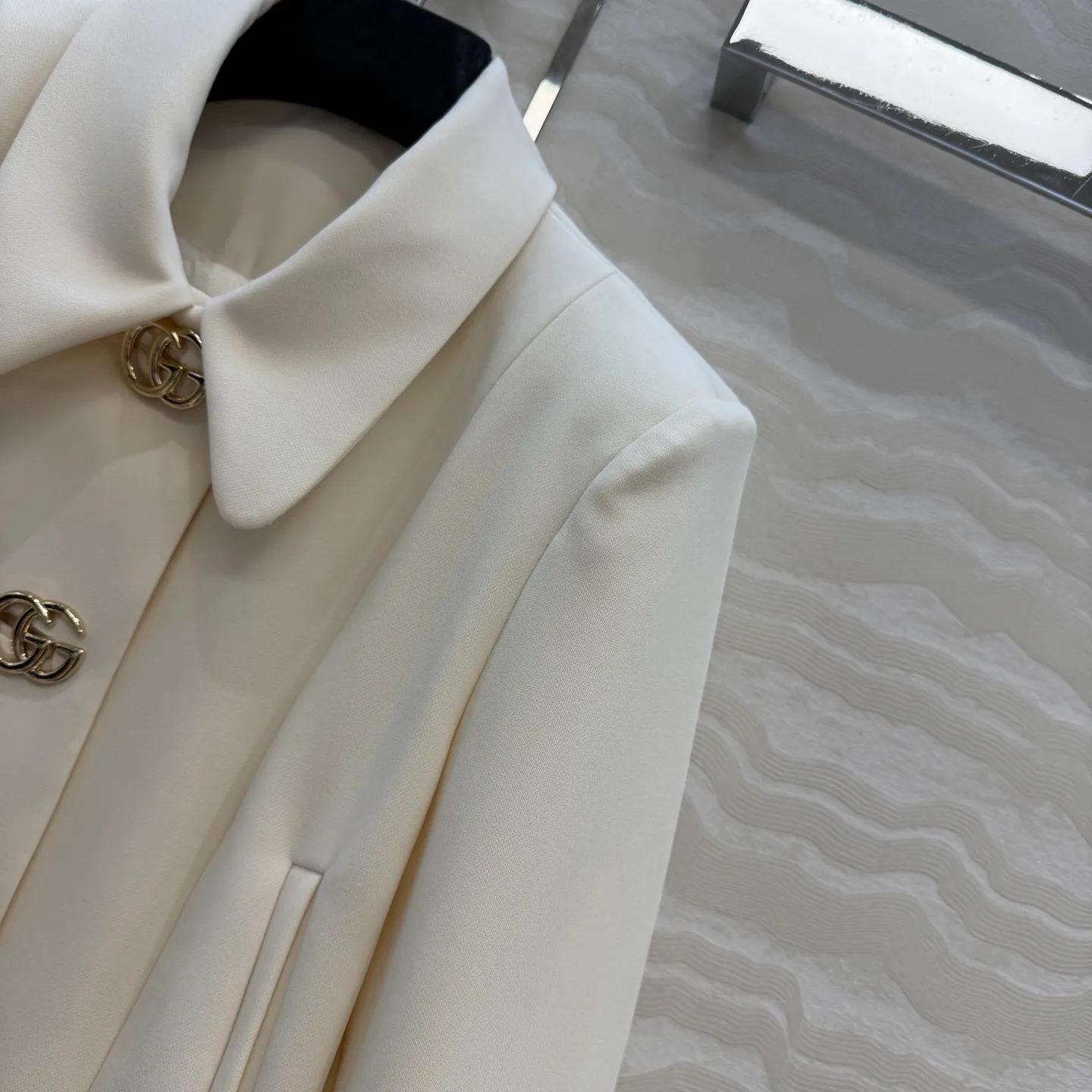 Women's Blazers GUCCI 18200857