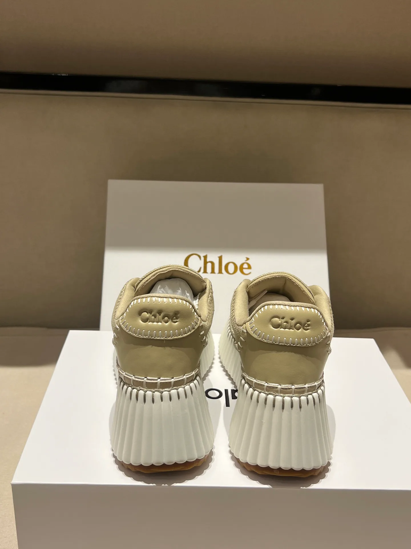 Women's Sneakers CHLOE 18020519