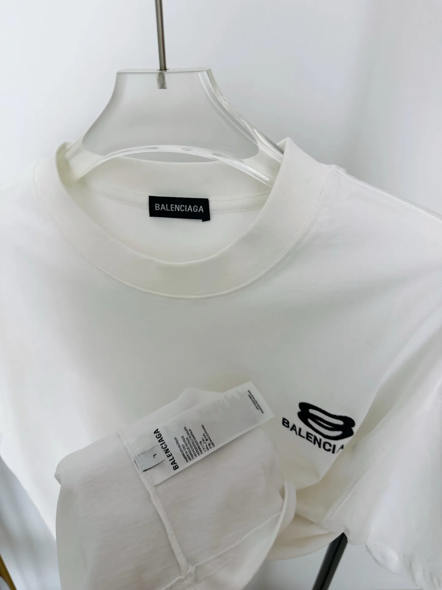 Men's T-Shirts BALENCIAGA 17108517