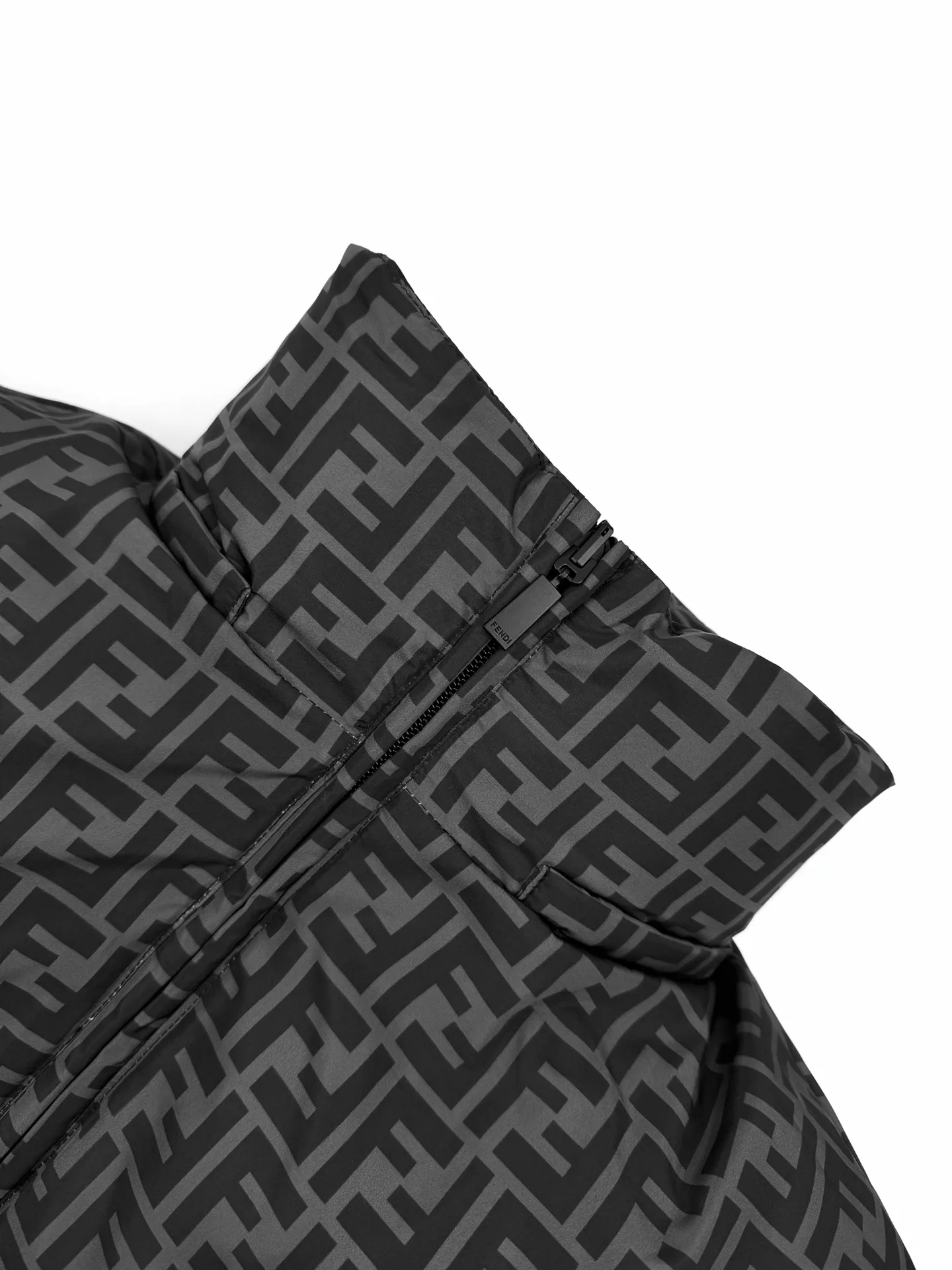 Women's Jackets And Down Jackets FENDI 17216835
