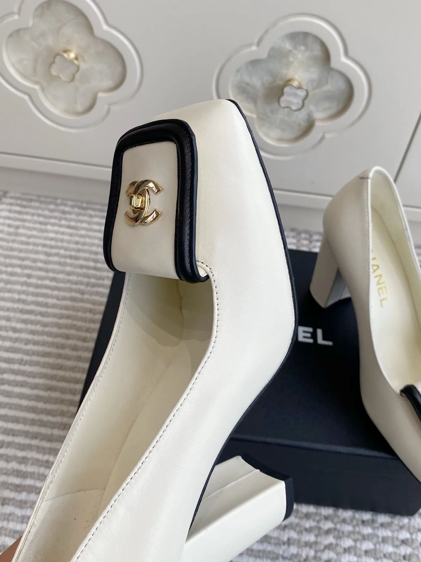 Women's Heels CHANEL 16932205