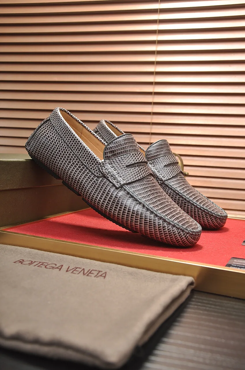 Men's Loafers And Dress Shoes BOTTEGA VENETA 18262200