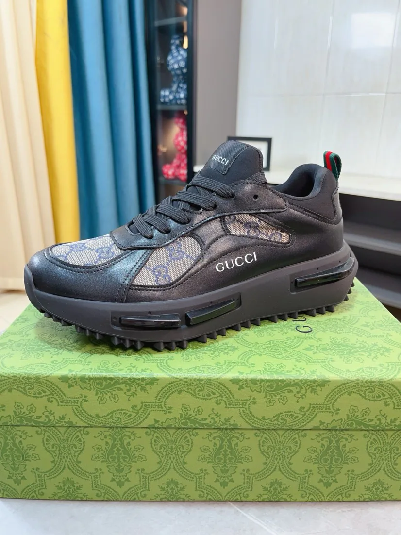 Men's Sneakers GUCCI 16995595