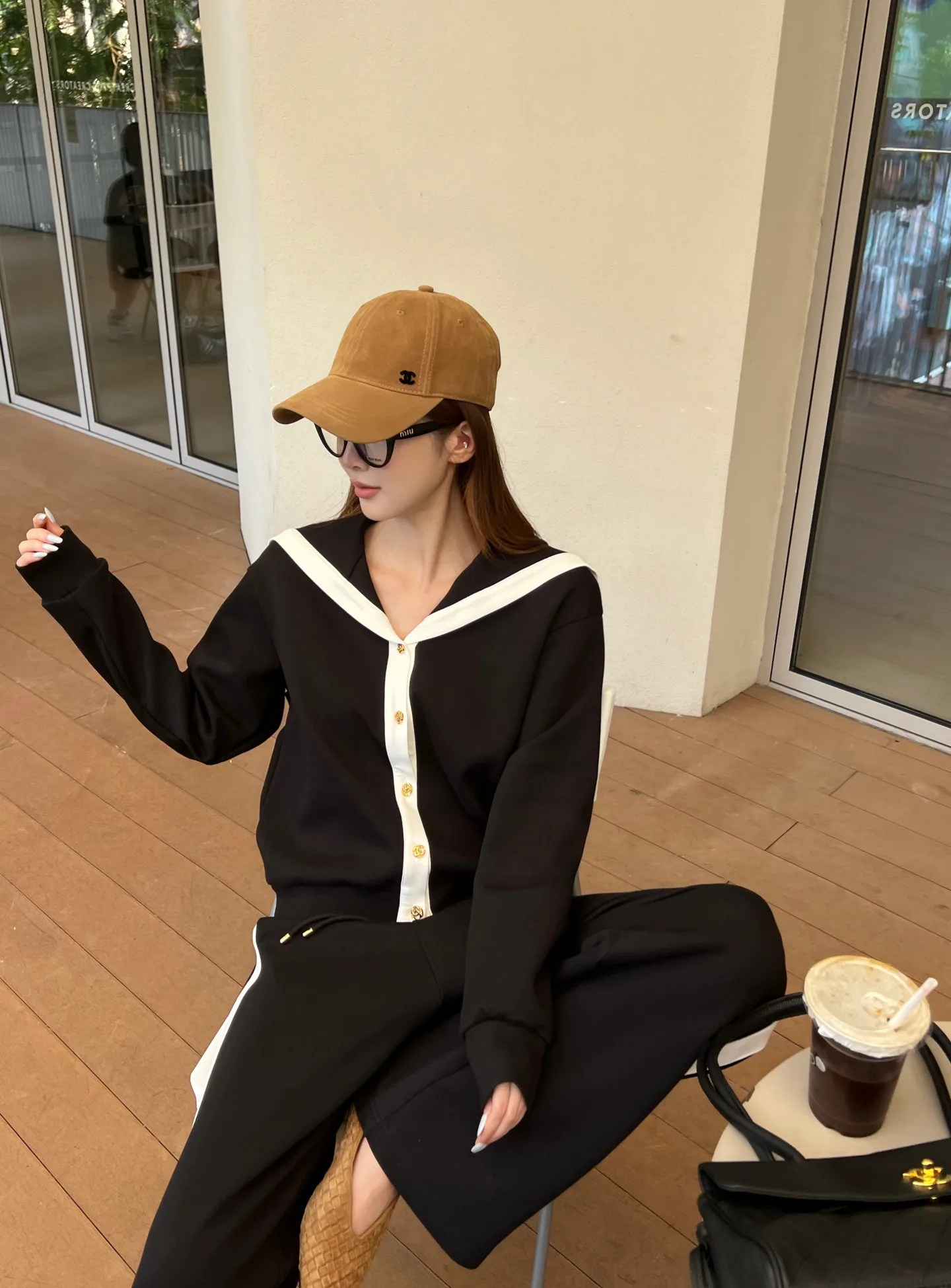 Women's Jumpers And Sweaters CHANEL 18108045