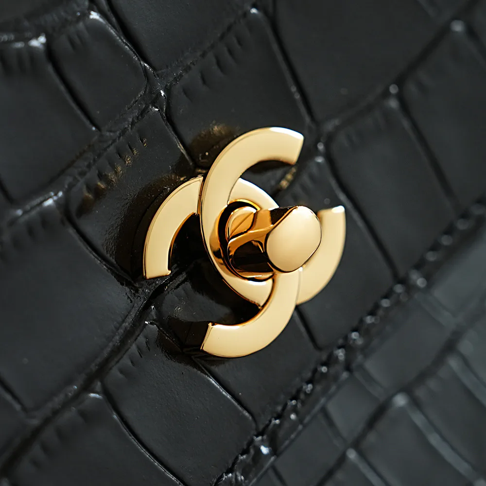 Классические Сумки Женские Chanel 18588803