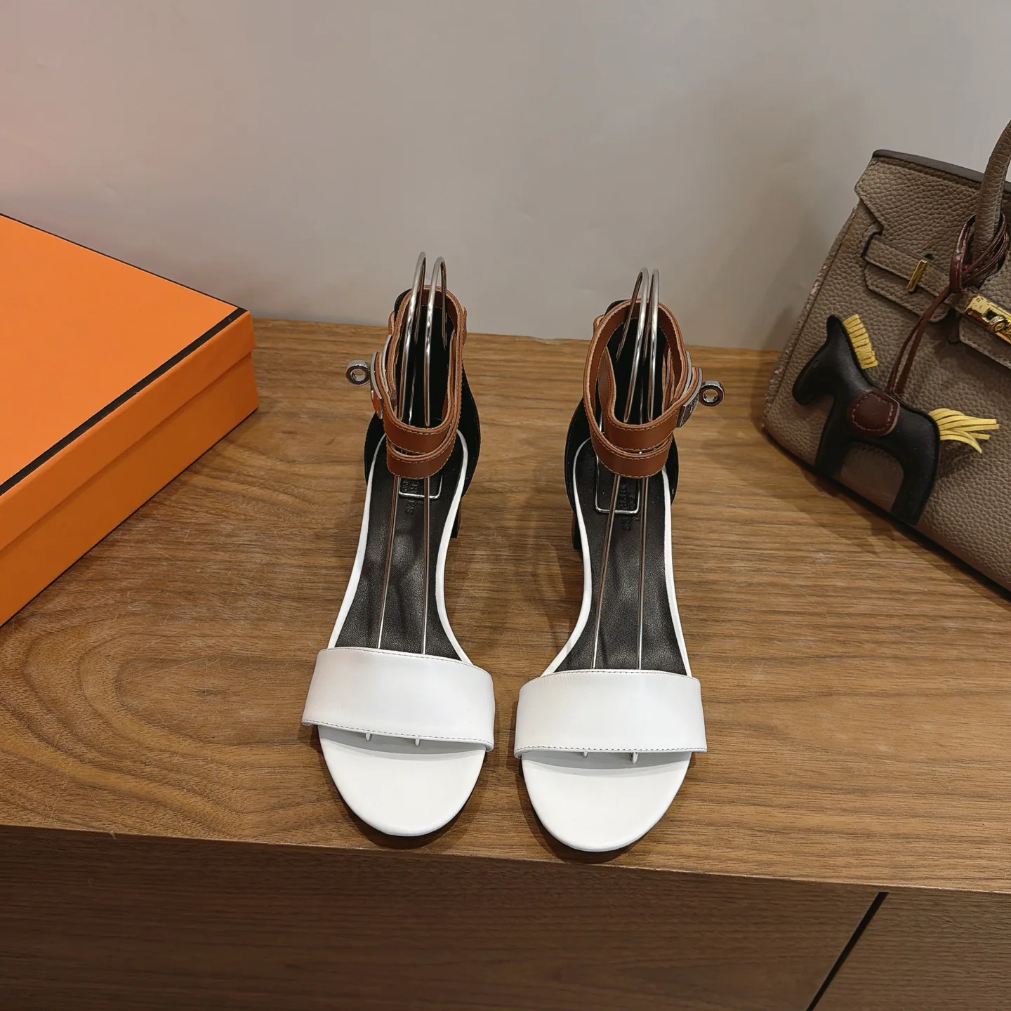 Women's Open-Toe Sandals HERMES 17818331