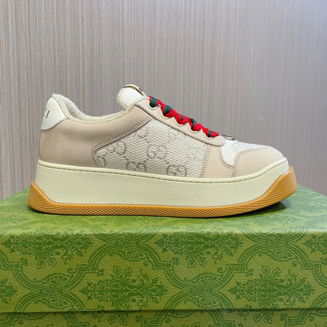 Women's Sneakers GUCCI 17897012