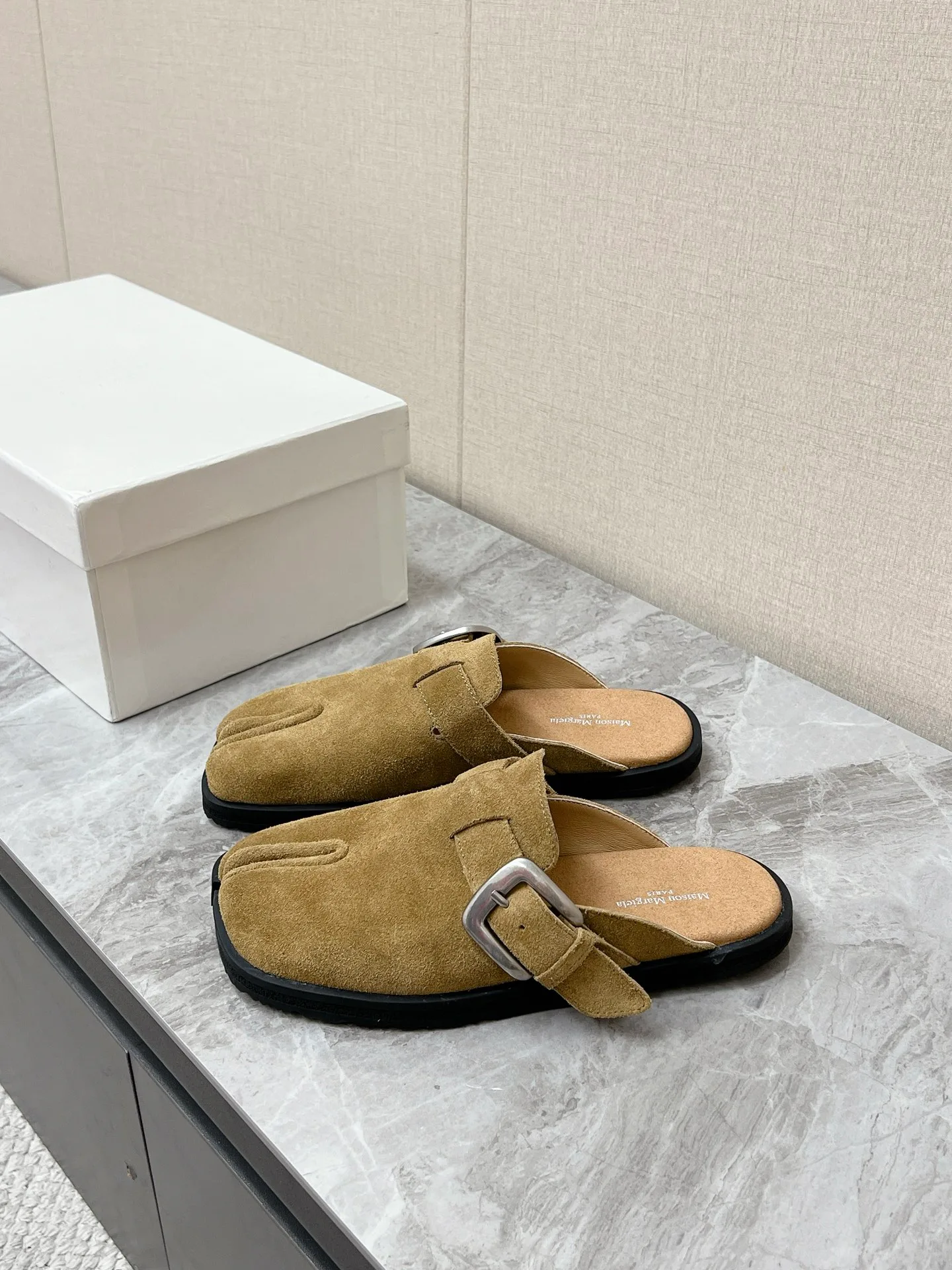 Women's Mules And Clogs MAISON MARGIELA 17955124