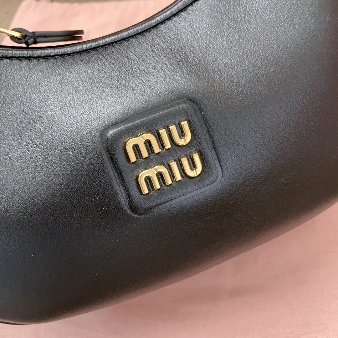 Women's Classic Handbags MIU MIU 18323212