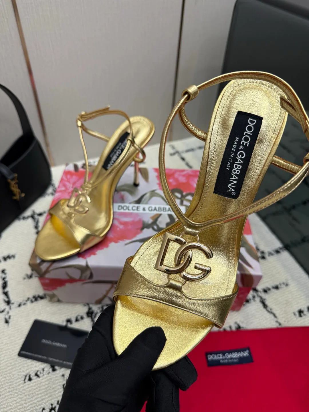 Women's Open-Toe Sandals DOLCE & GABBANA 18335952