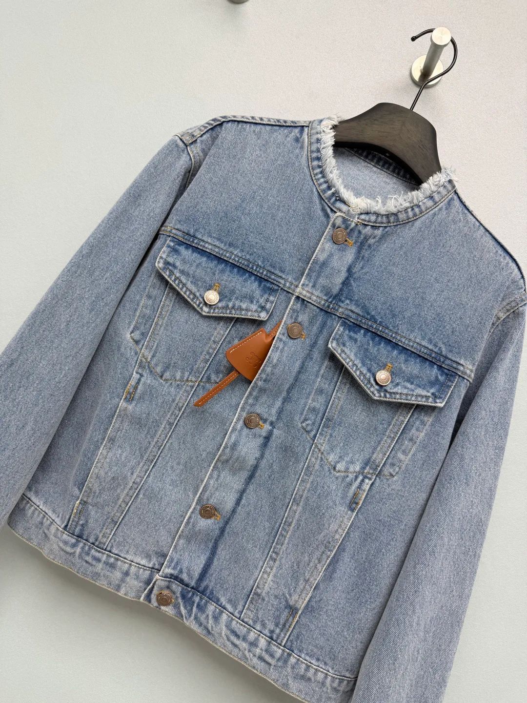 Куртки И Пуховики Женские Celine 18607343