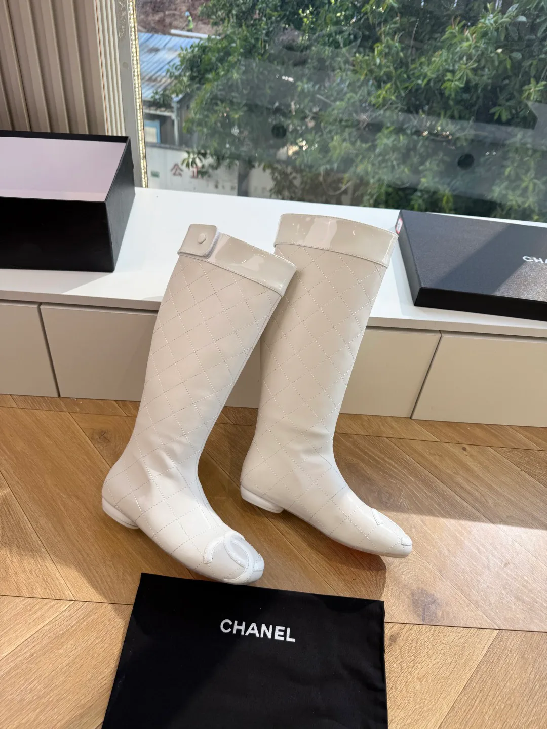 Women's Boots CHANEL 18268936