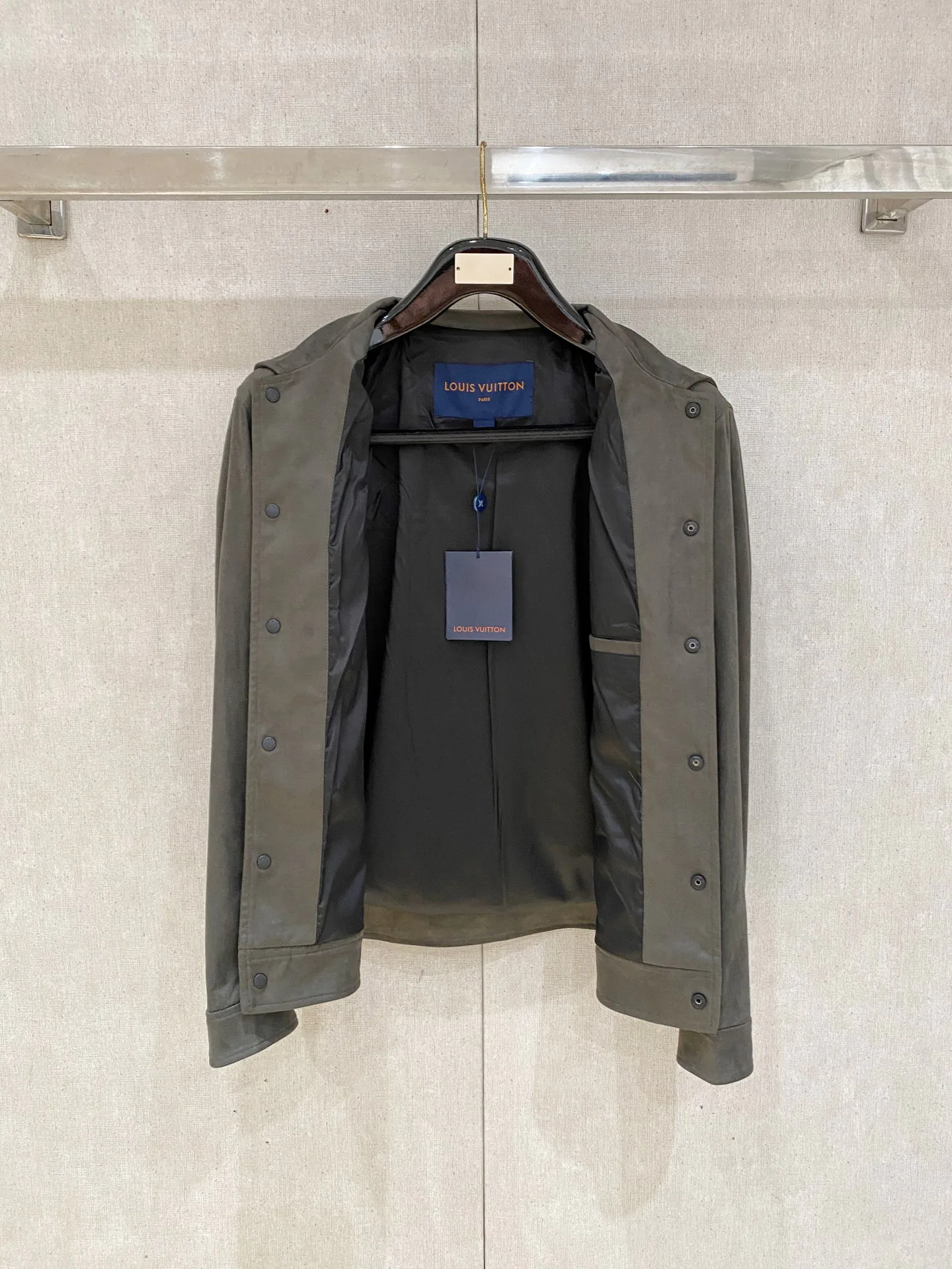 Men's Jackets And Down Jackets LOUIS VUITTON 18178188