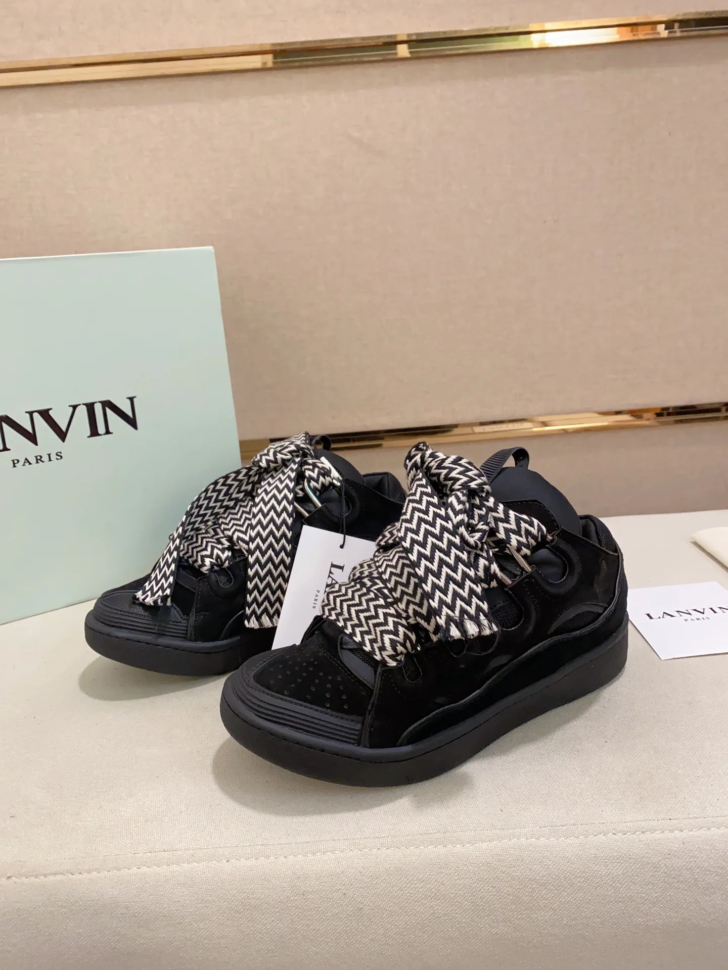 Women's Sneakers LANVIN 17955127