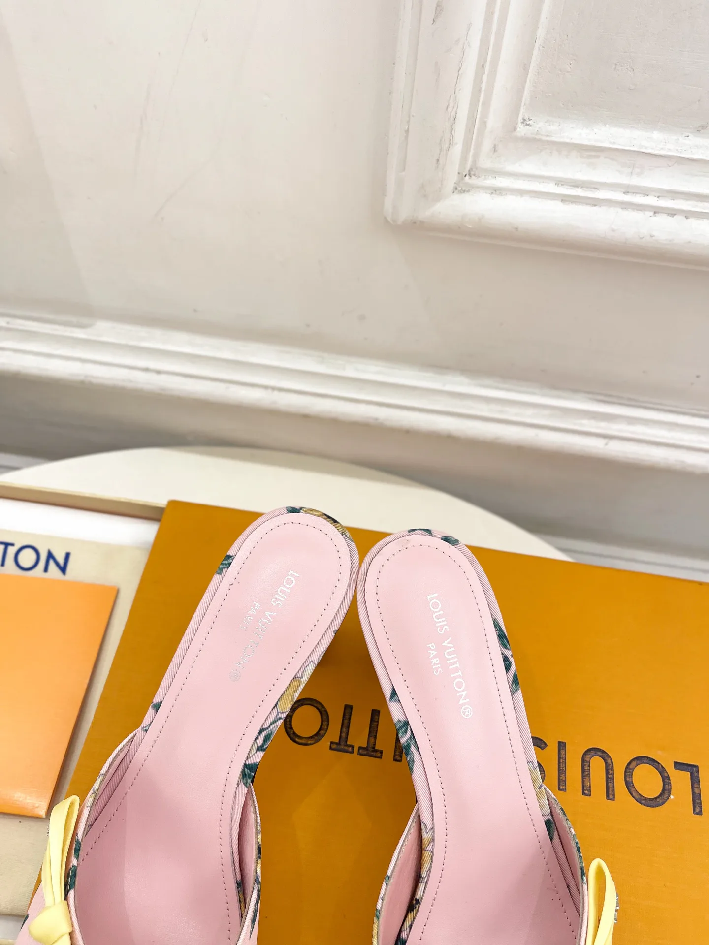Women's Mules And Clogs LOUIS VUITTON 18034942