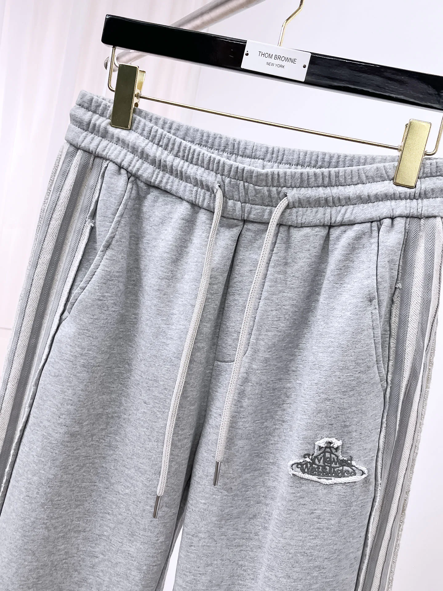 Men's Trousers VIVIENNE WESTWOOD 18399419
