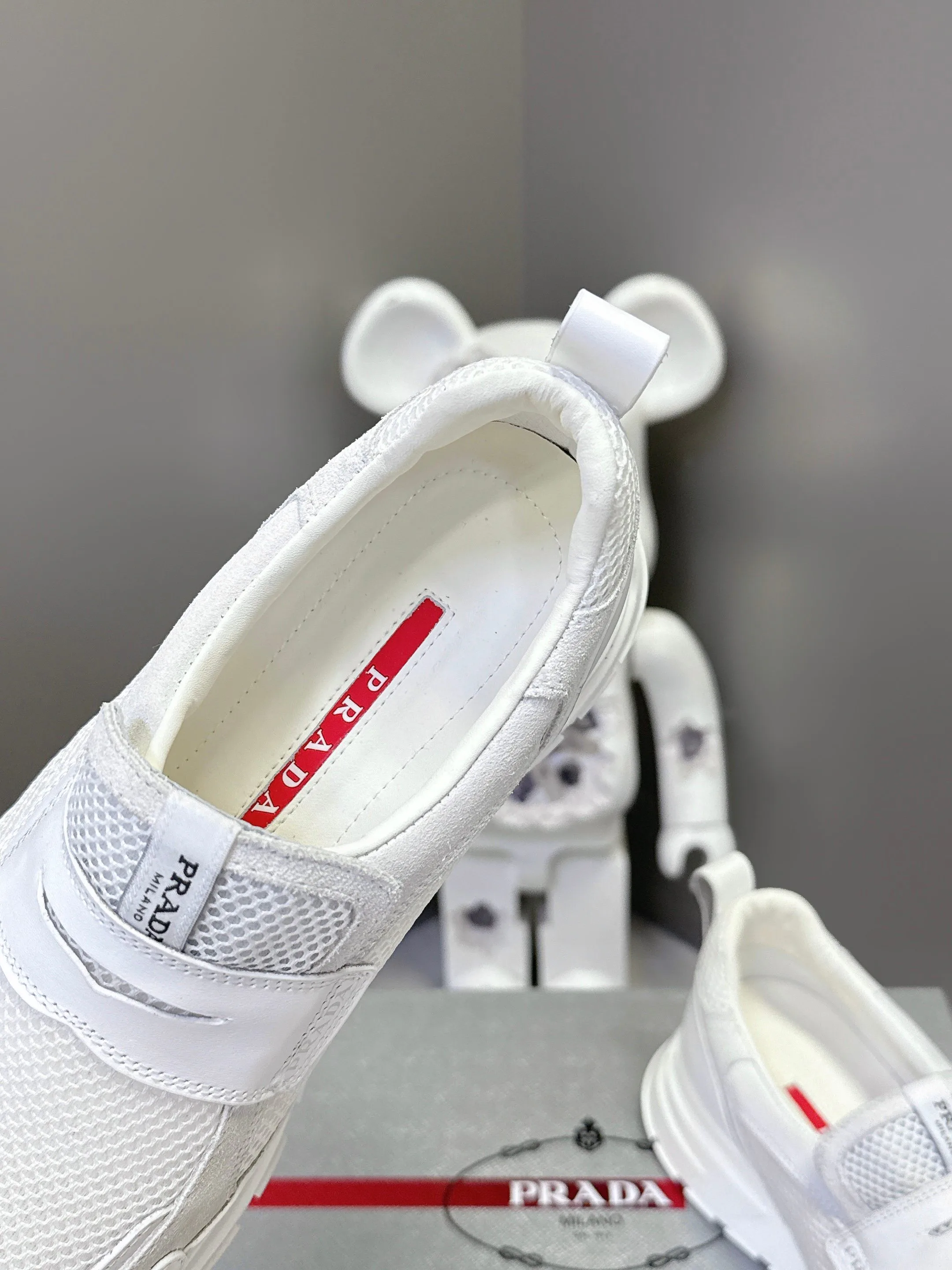 Women's Sneakers PRADA 17803499