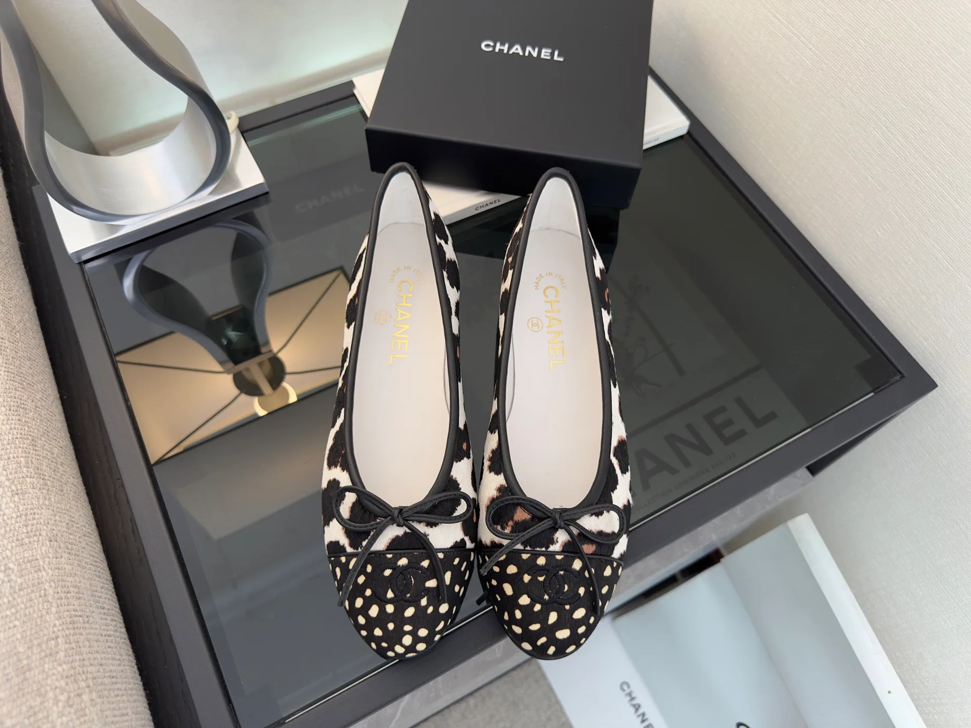 Women's Ballet Flats CHANEL 18248634