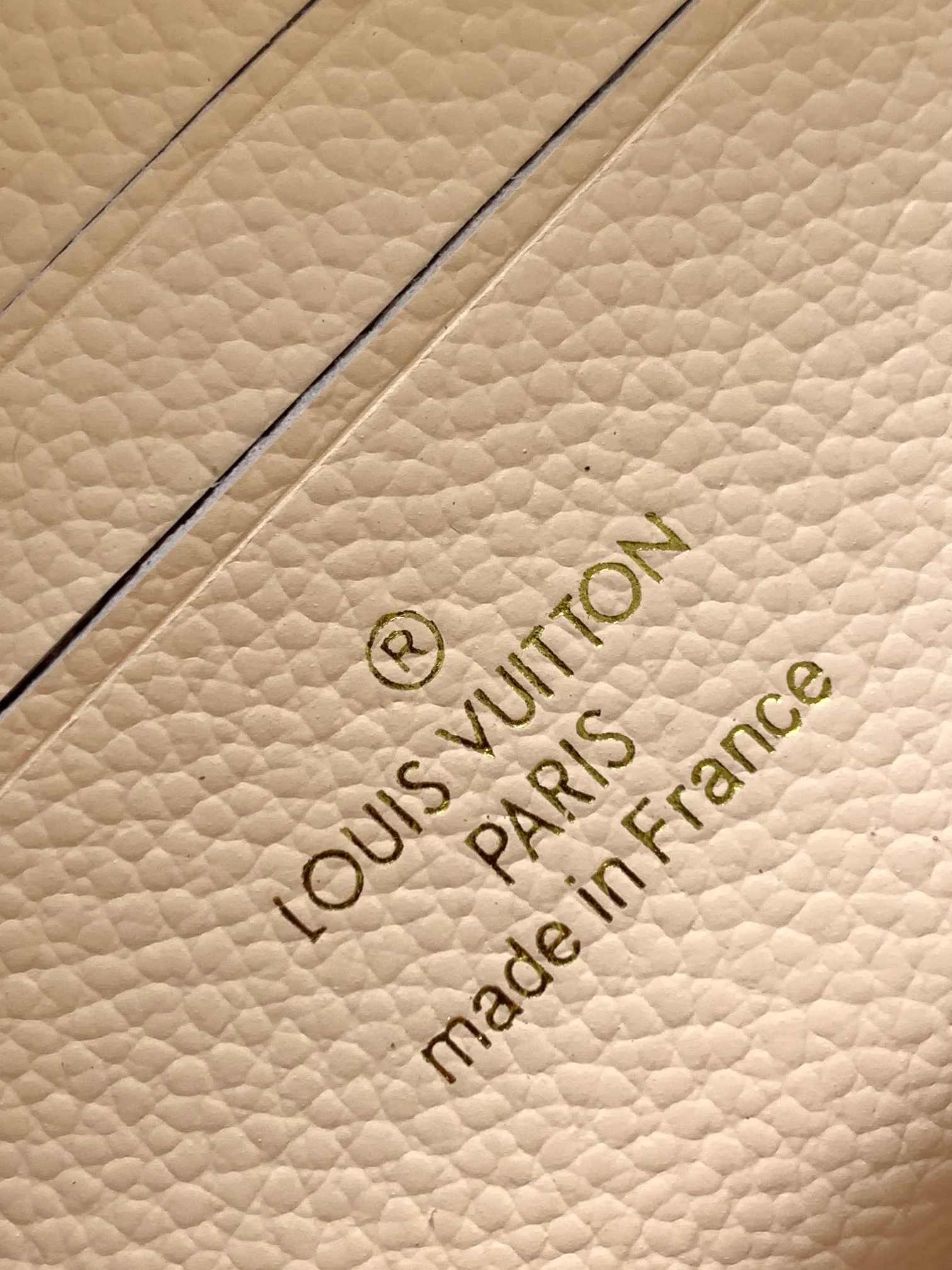Women's Classic Handbags LOUIS VUITTON 17949184
