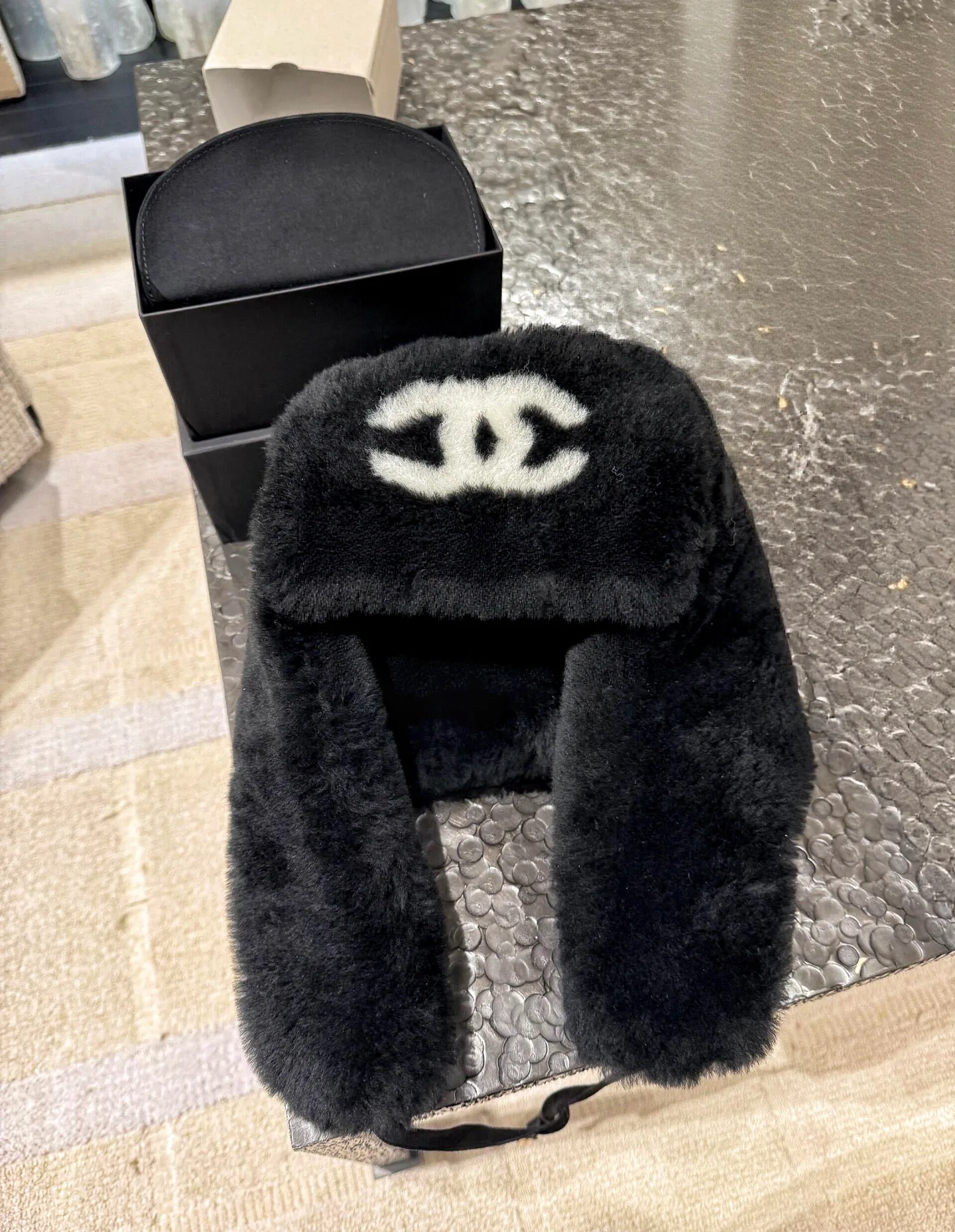 Hats CHANEL 18347945
